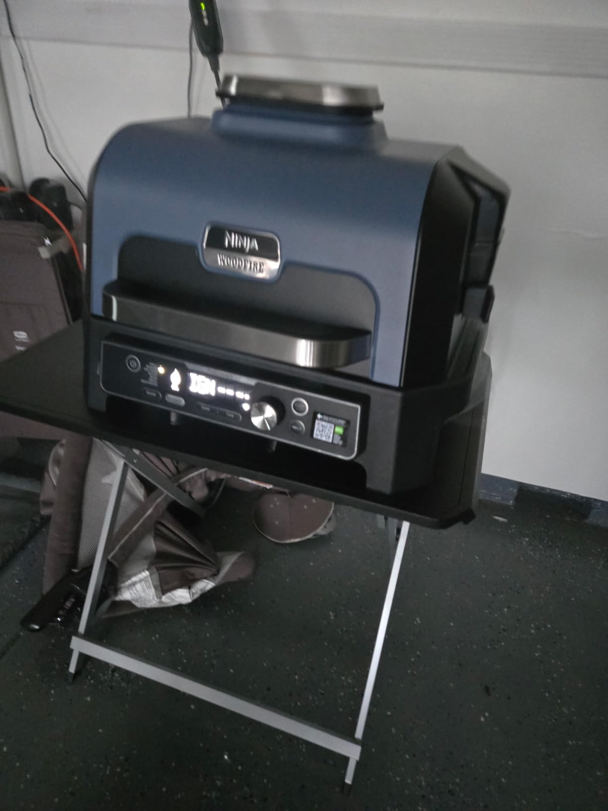 Ninja Woodfire ProConnect Premium XL BBQ Grill, 7-in-1, App Enabled, Blue | 180 sq in of cooking space with app-connected dual thermometers, and real wood-fired flavor customer photo 2