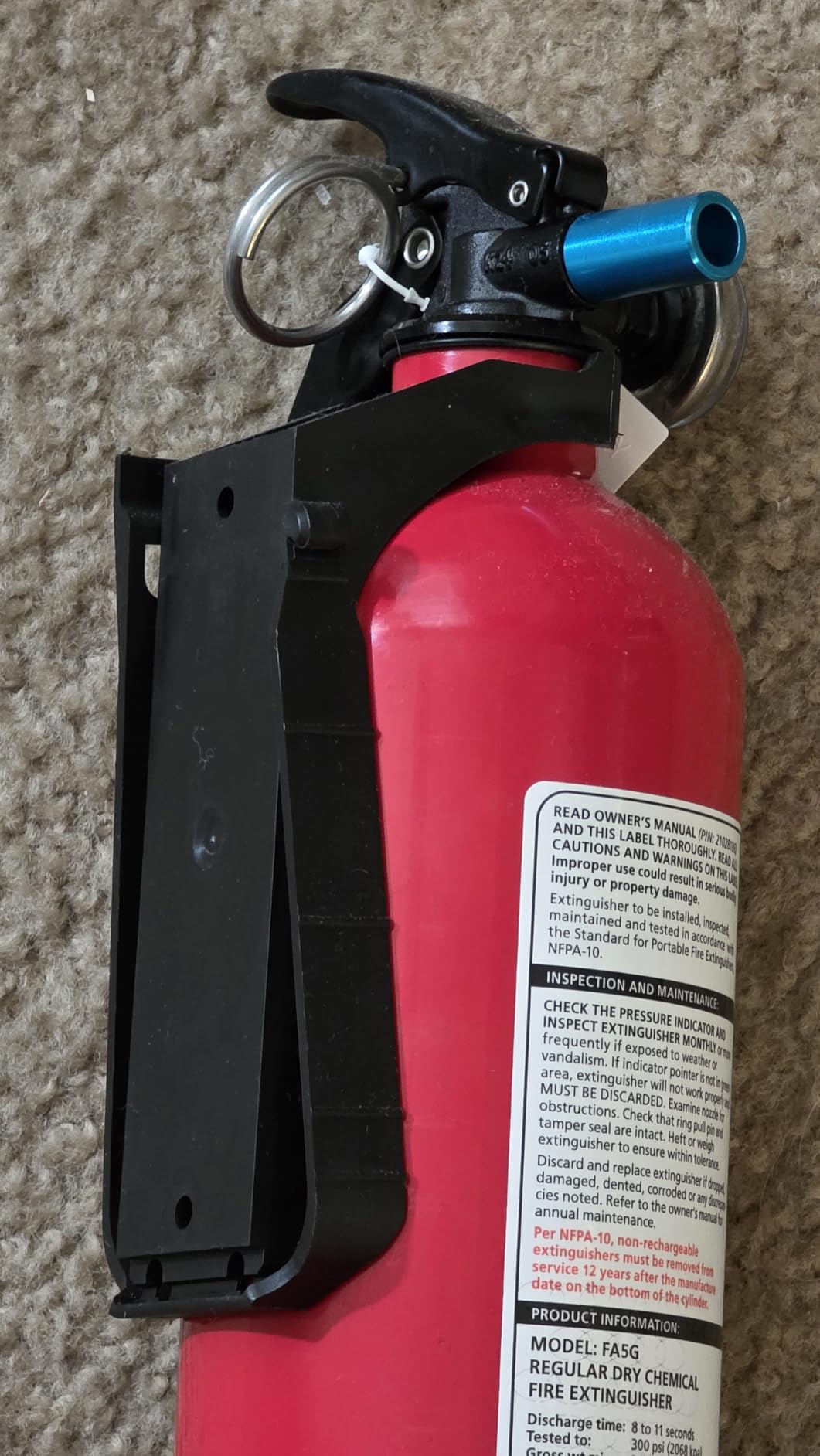 Kidde Basic 5 Fire Extinguisher for Home, 5-B:C, FA5G customer photo 2