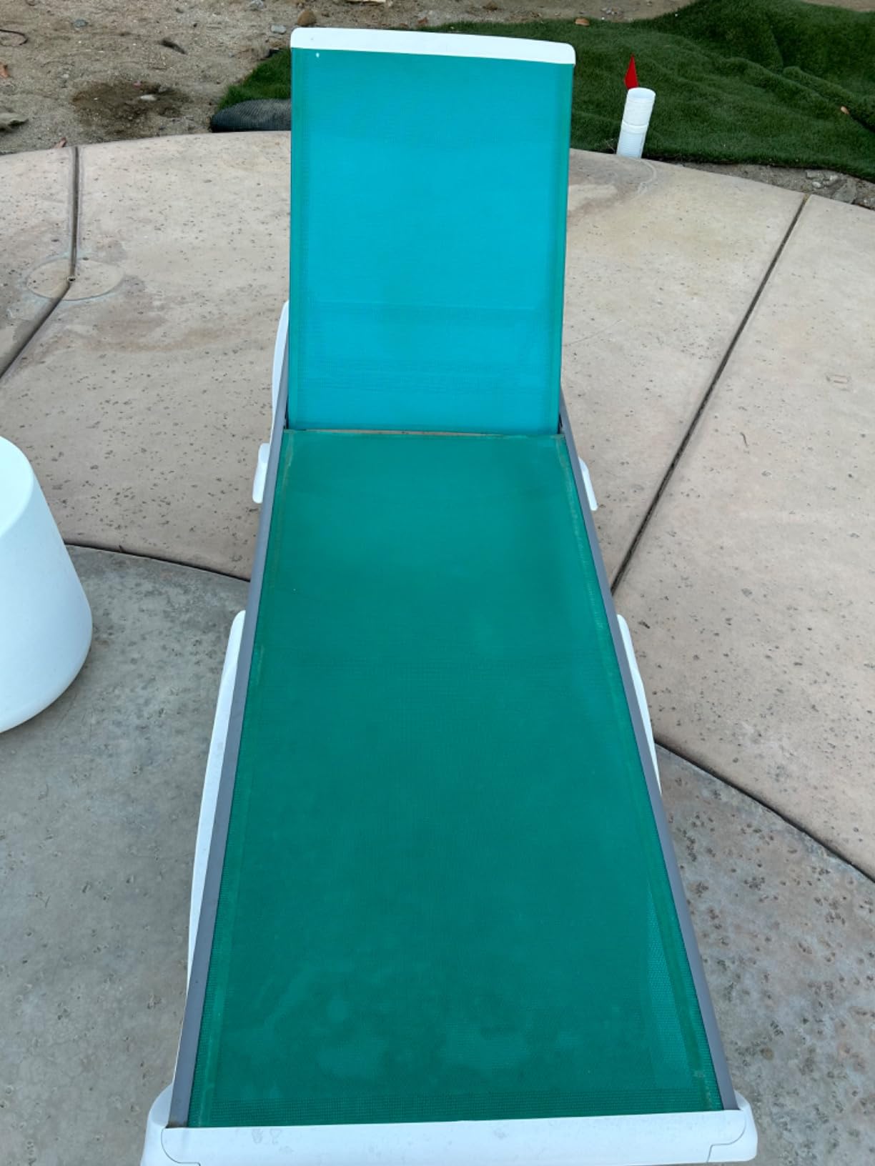 Kozyard Outdoor Chaise Lounge Chair, Full Flat Adjustable Patio Lounger with Aluminum Frame & Resin Legs, Textilene Fabric for Poolside, Backyard & Beach (Aqua, Chair) customer photo 2