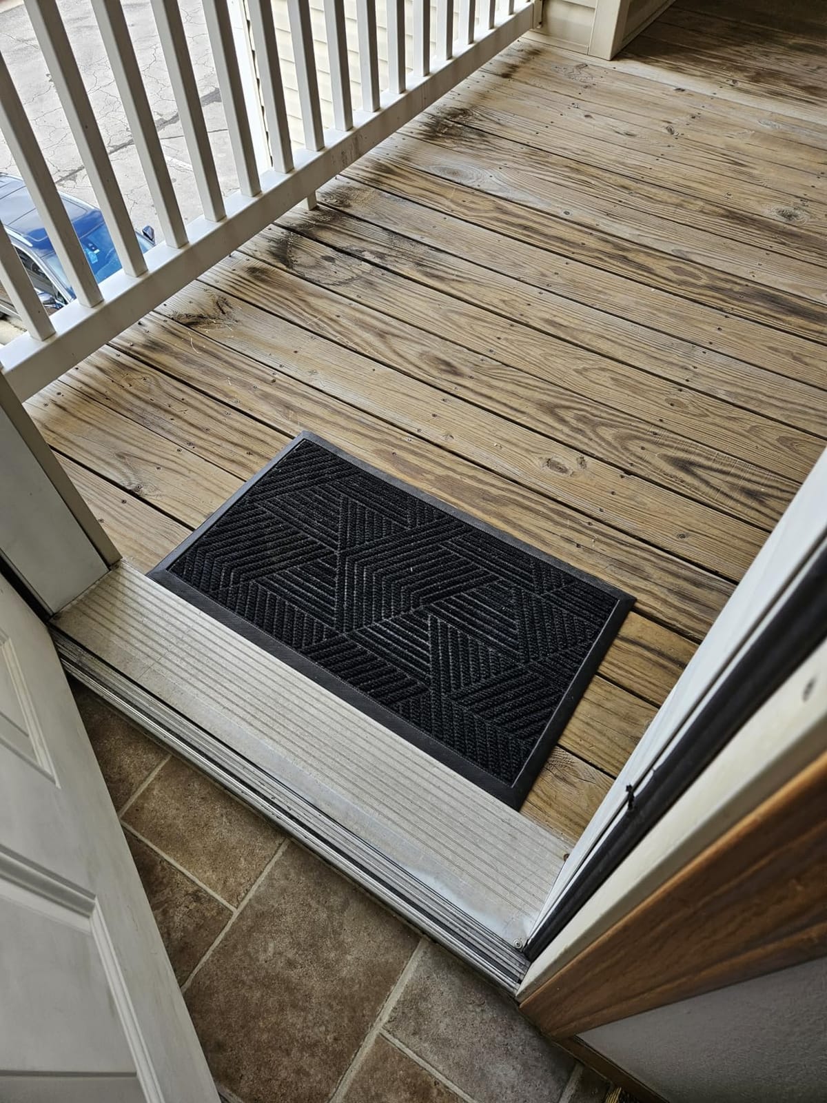 Smiry Front Door Mat Outside Entrance, Low Profile Rubber Doormat, 29.5x17 customer photo 2