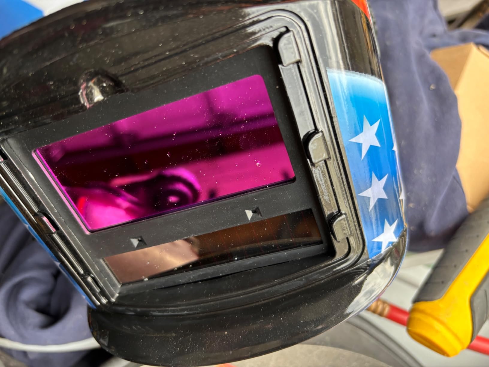 Welding Helmet Auto Darkening : BESTCLUB True Color Solar Powered Hood with Adjustable Shade Range 4/9-13 for Mig Tig Arc Welder Mask customer photo 2