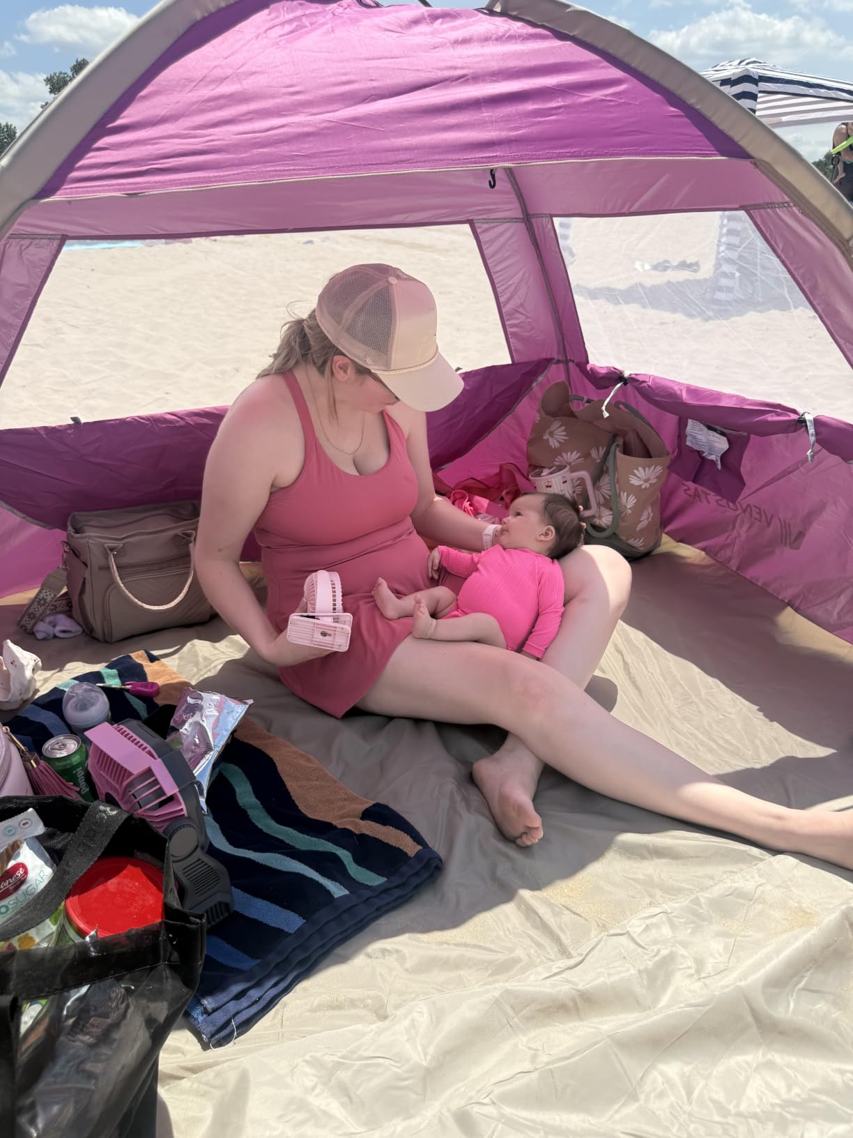 Venustas Beach Tent Sun Shelter for 3/4/6/8 Person, UPF 50+ UV Protection Beach Canopy, Lightweight and Easy Setup Cabana, Portable Shade Tent customer photo 1