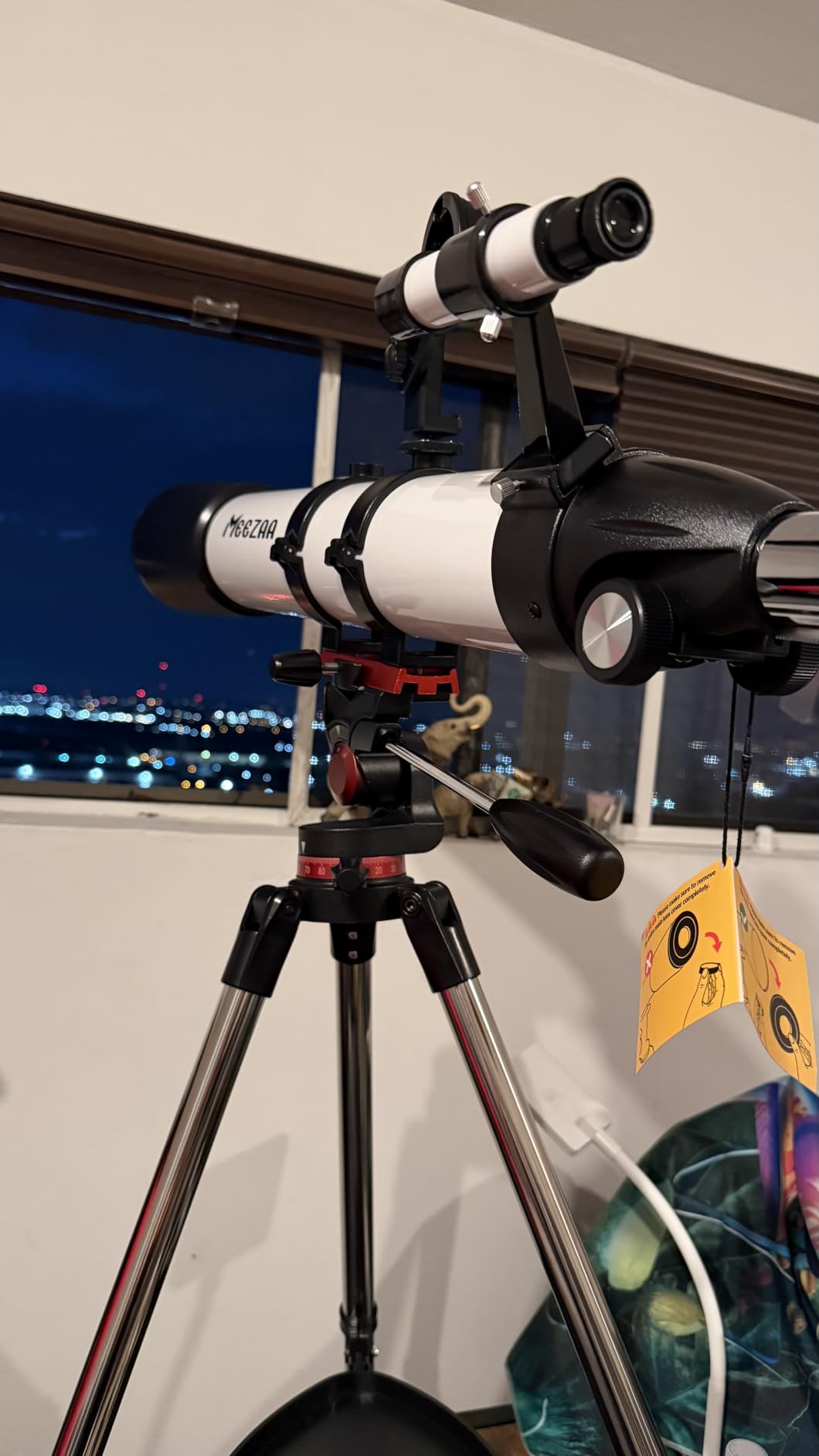 MEEZAA Telescope, Telescope for Adults High Powered Professional, 90mm Aperture 800mm Refractor Telescopes for Astronomy Beginners Stargazing Fully Multi-Coated with Tripod & Phone Adapter & Carry Bag customer photo 1