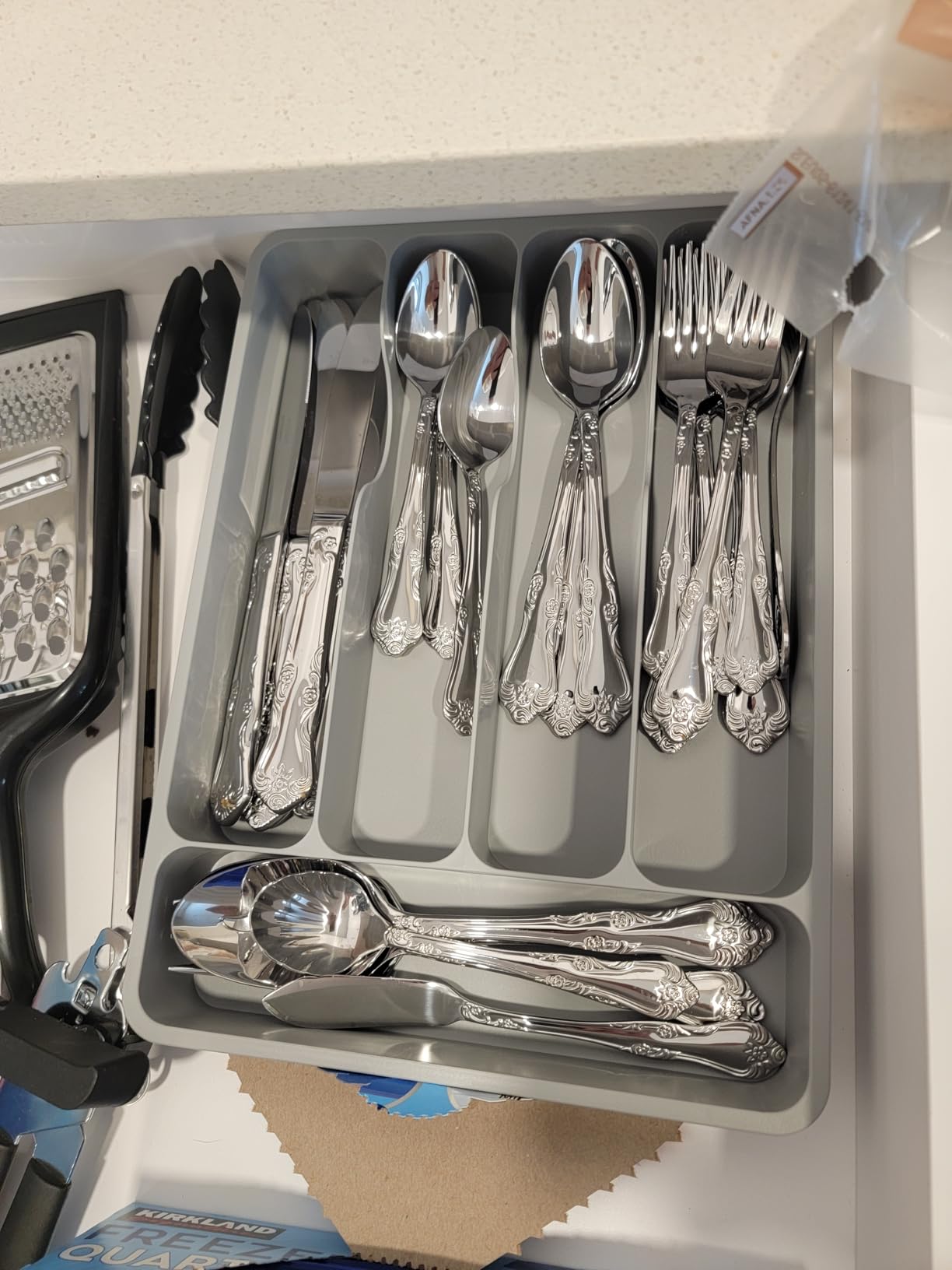 Lifewit Silverware Drawer Organizer Tray, Cutlery Storage for Kitchen customer photo 1