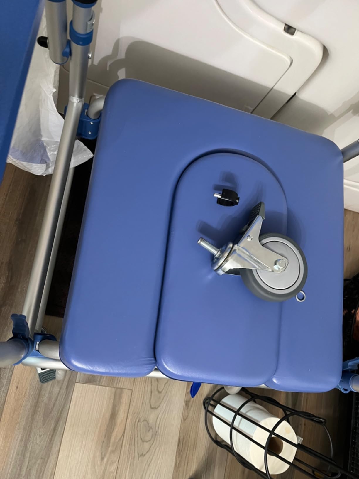Bedside Commode Wheelchair with Drop Arms & Lockable Casters, Waterproof Aluminum Shower Chair, Anti-Tilt Foldable Footrest, Sponge Padded Seat, 330lbs Weight Capacity, 3 in 1 Bedside Commode Chair customer photo 1