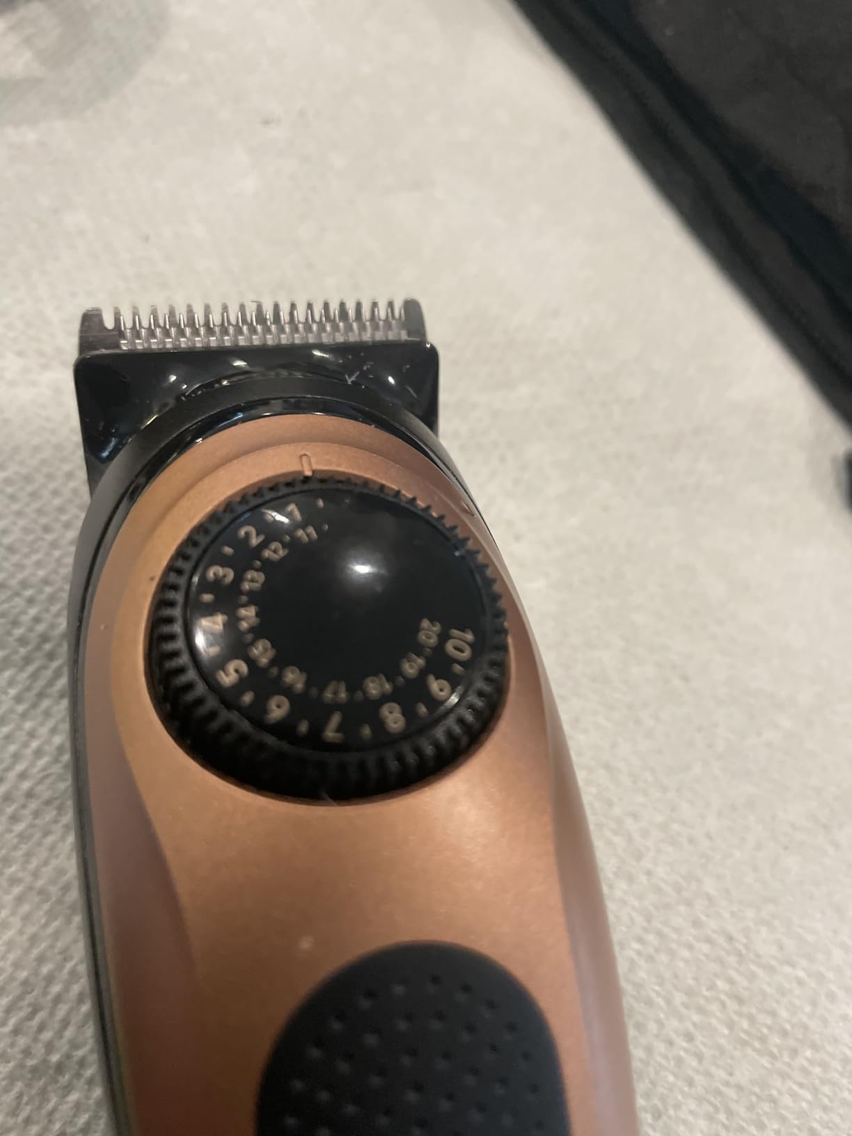 King C. Gillette Beard Trimmer PRO with 40 beard length settings in precise 0.5mm steps, cordless design & 1 trimmer, 1 brush, 2 combs, 1 charger and 1 T-blade customer photo 1