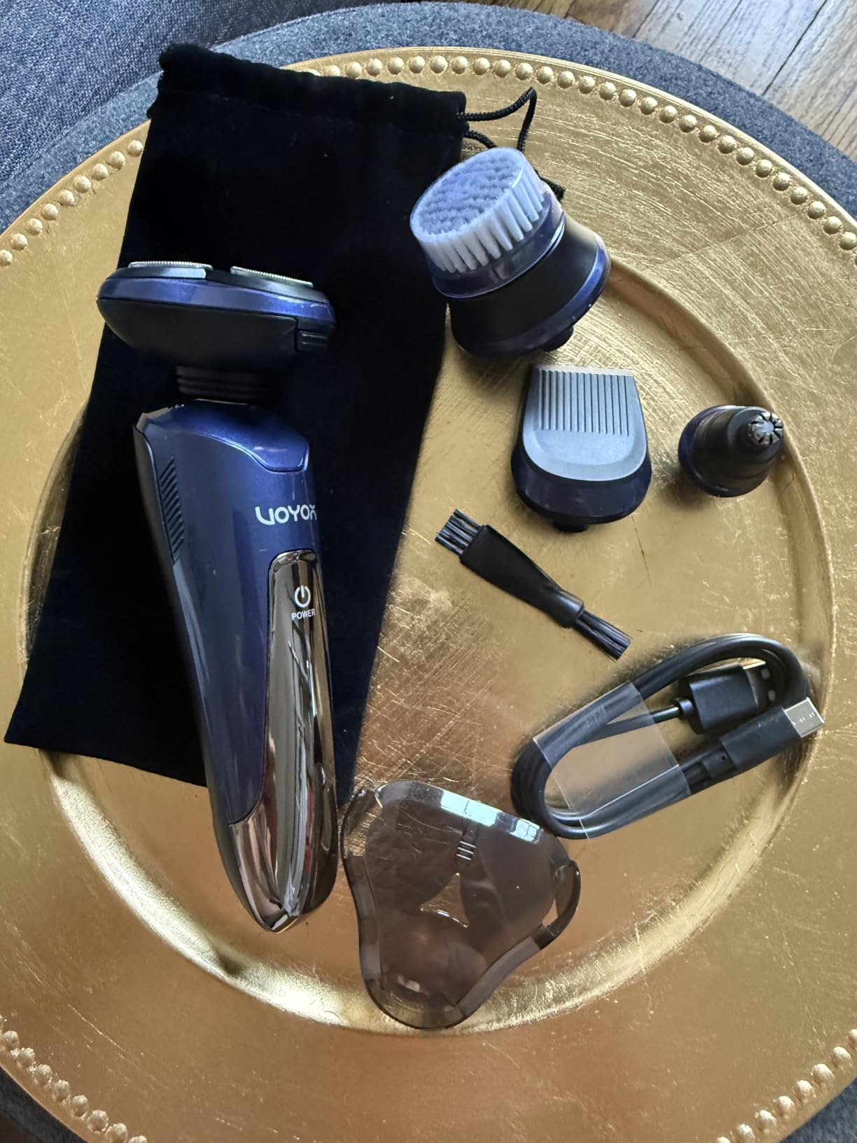 VOYOR Electric Razor for Men Wet & Dry, 3D Rotary Electric Shavers for Men customer photo 1