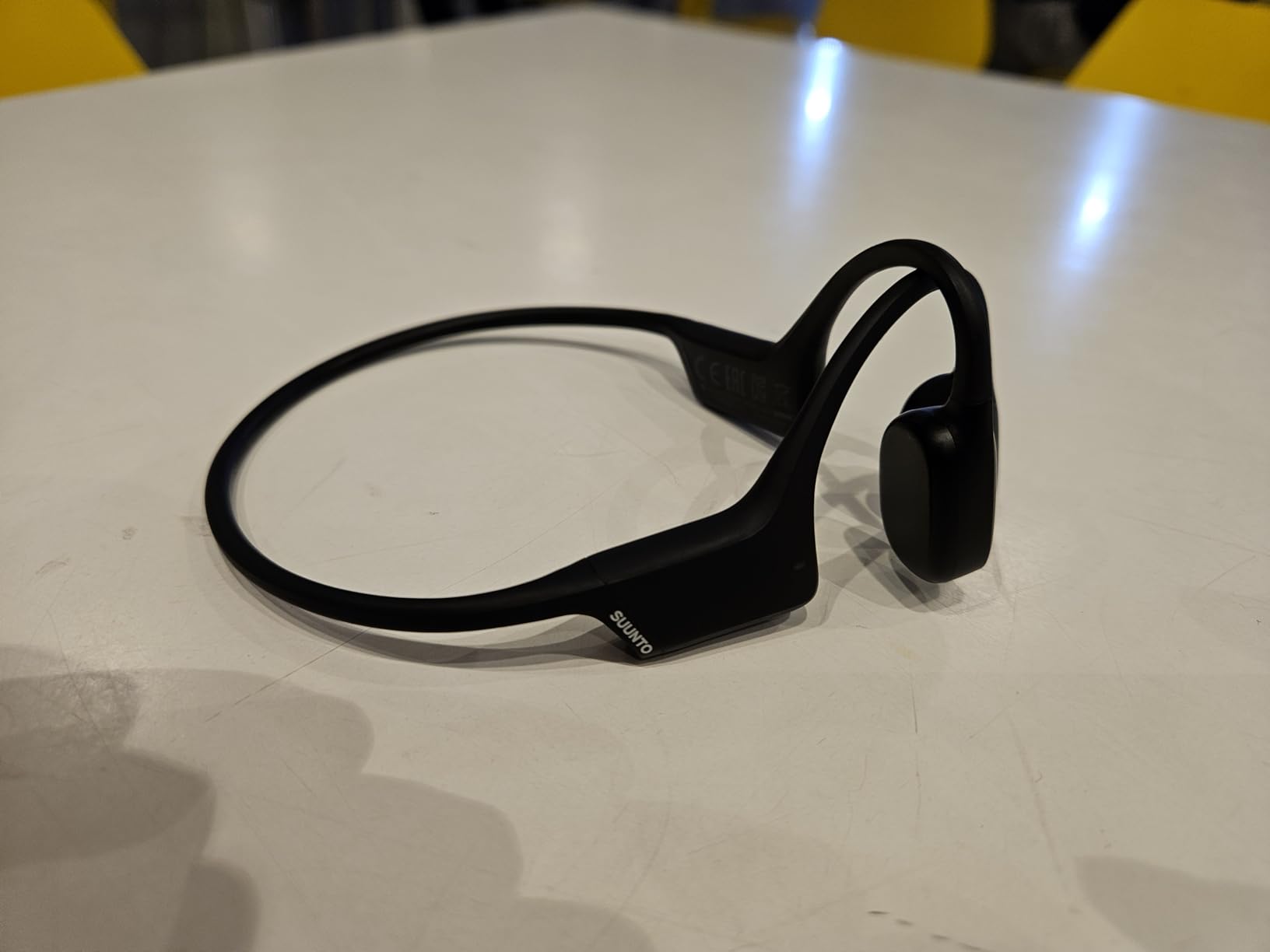 SUUNTO Sonic Open-Ear Bluetooth Bone Conduction Sports Headphone, Black customer photo 2