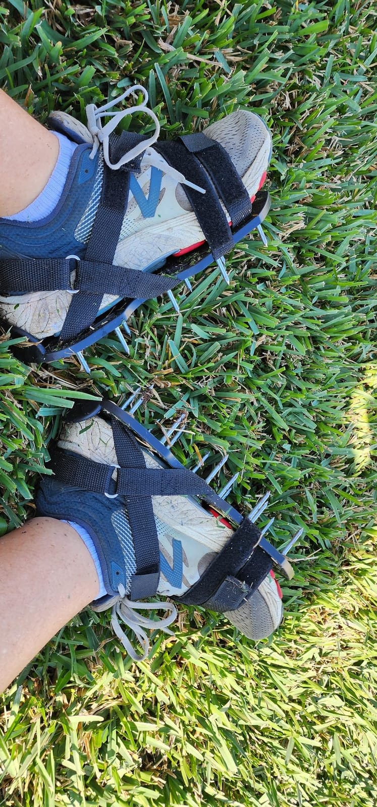 Lawn Aerator Shoes Pre‑Assembled with Secure Dual Instep Straps for Lawn customer photo 1