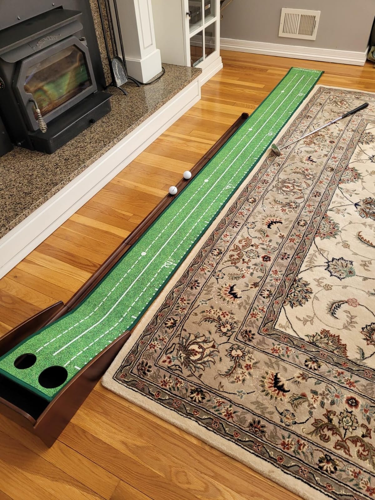 Putting Green Putting matt for Indoors Golf Putting Mat - Indoor Putting with Ball. Putting matt for Golf Practice, Portable and Easy to Clean. Great Gift customer photo 2