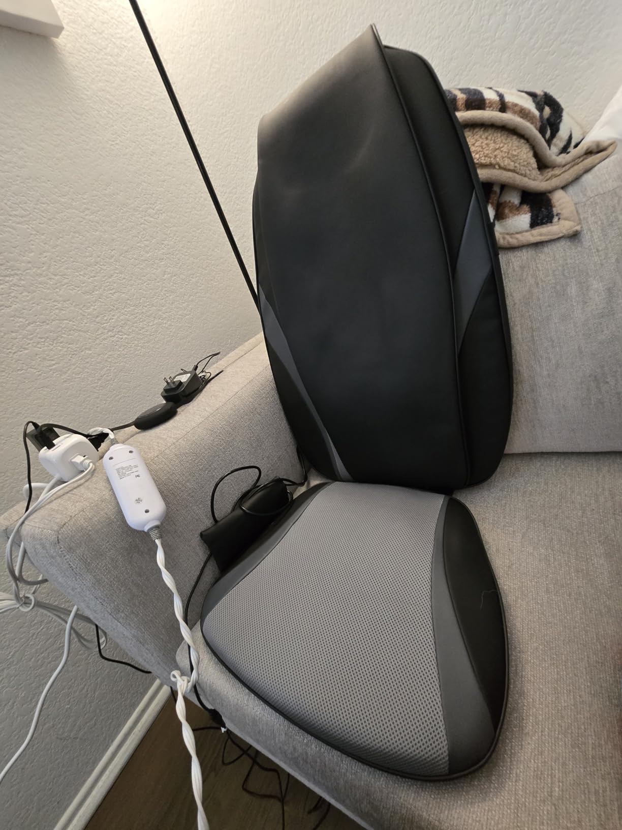 Snailax Back Massager with Heat, Gifts for Men, Women, Electric Deep Tissue Kneading Full Body Massage Chair for Back Pain, Home, Office Use, App Control customer photo 1