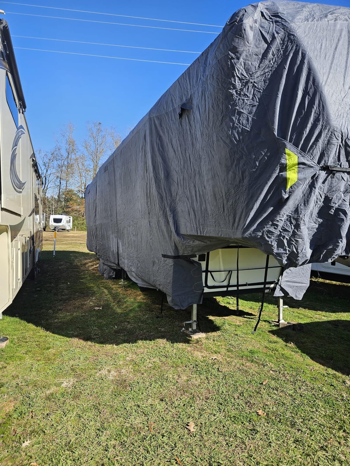 Fonzier 5th Wheel RV Cover, 9 Layers Heavy Duty Camper Cover Fits34-37FT customer photo 2