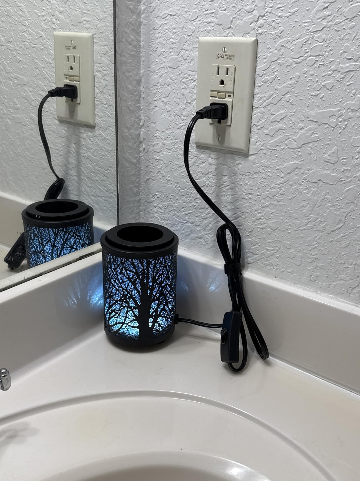 Leyoue Electric Wax Melt Warmer PTC Heating Plate with 7 Colors LED Changing Light customer photo 1