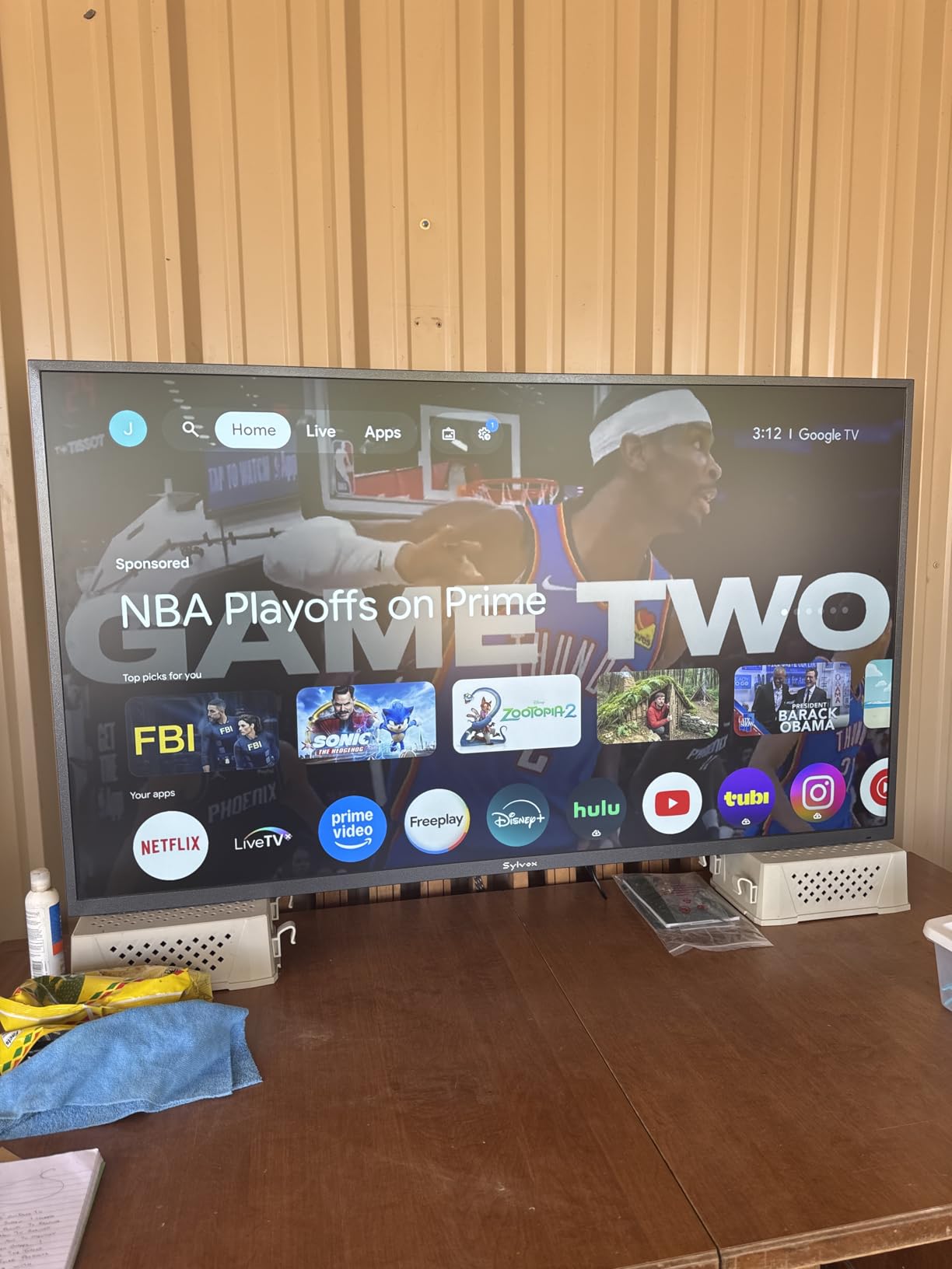 SYLVOX Outdoor TV, 55 inch Waterproof Smart Outdoor TVs, 4K, HDR 10, Weatherproof,1000nits, Voice Assistant Remote, for Partial Sun Area(Deck Pro 3.0, Latest Model) customer photo 2