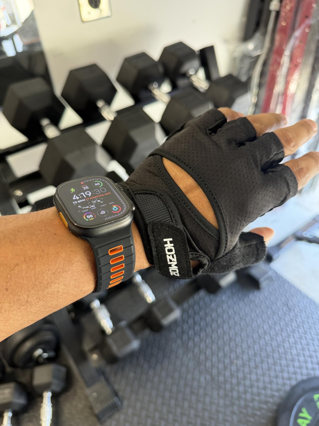 HOZMOZ Ventilated Weight Lifting Gloves, Thick Padded Workout Gym Gloves with Full Palm Protection & Grip & Shock Absorption for Women & Men's Fitness Exercise Training customer photo 1