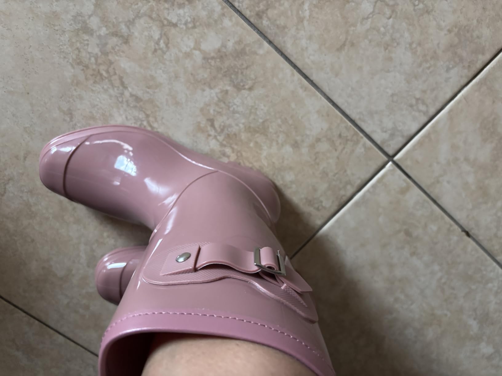 Women's Mid Calf Rain Boots Waterproof Fashion Garden Shoes Anti-slipping Rainboots For Women Comfortable Insole Light Rain Shoes customer photo 2