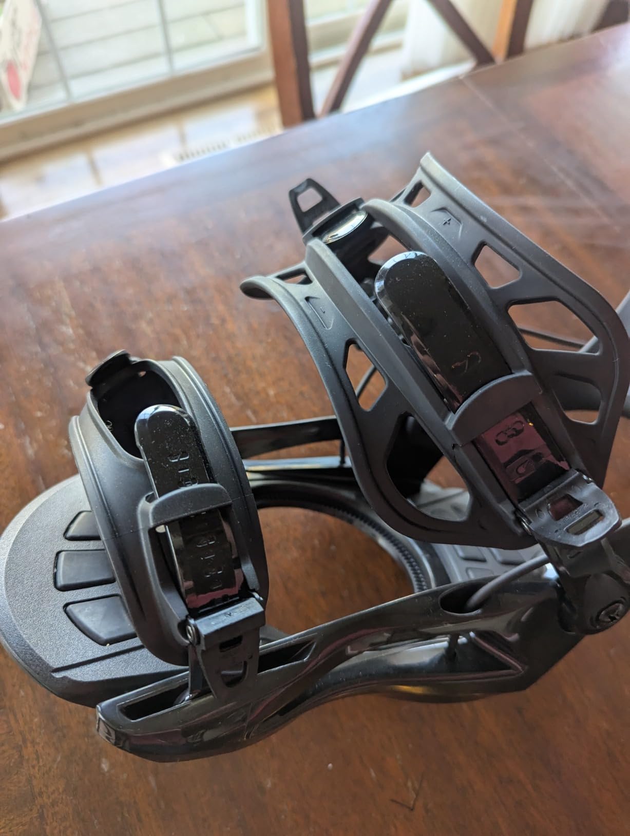 XCMAN Rear Step in Style Snowboard Bindings Lightweight Rear Entry All-Mountain Bindings for Men Women Easy in and Out customer photo 2