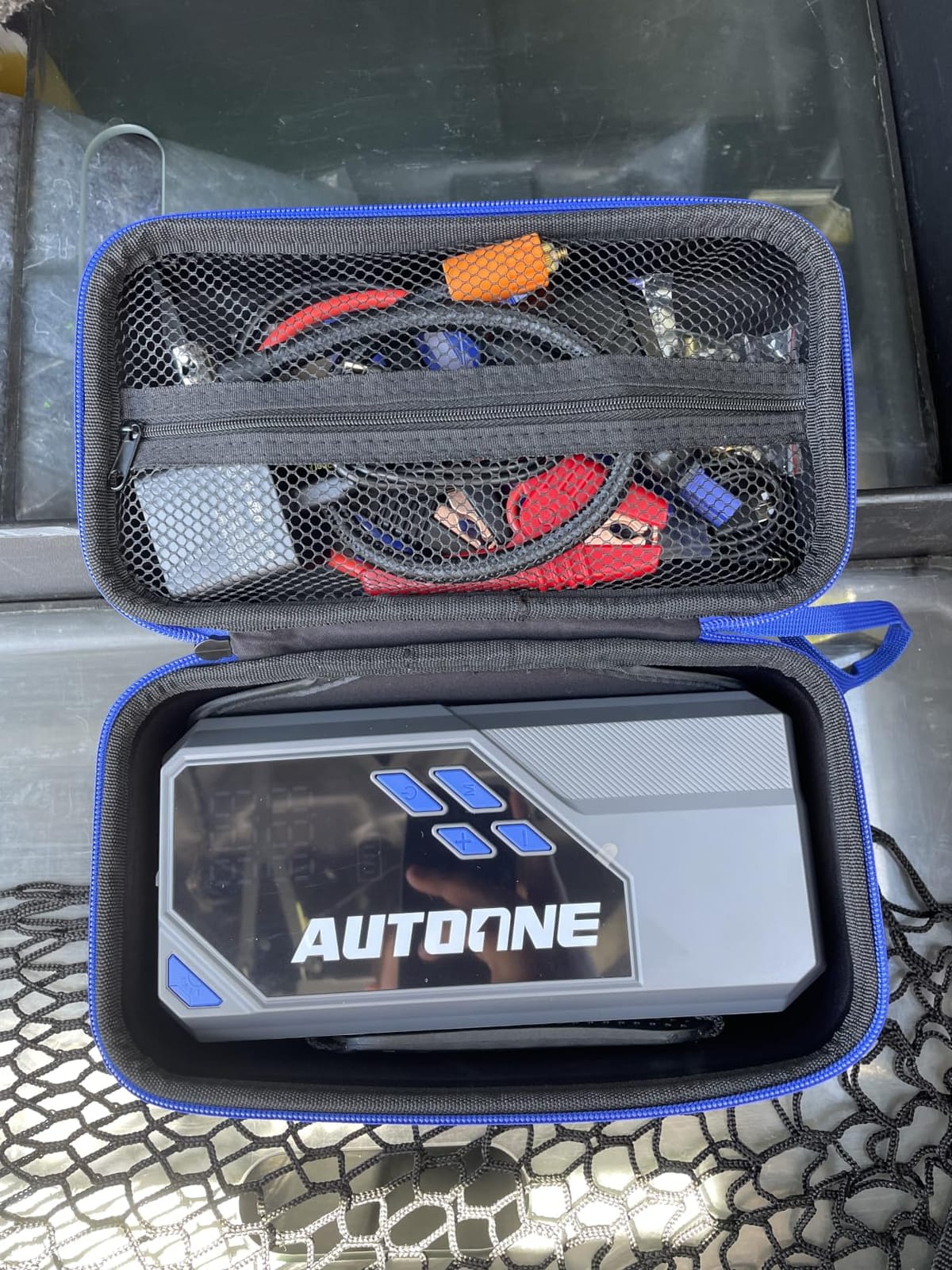 AUTOONE 6000A Car Battery Jump Starter Up to All Gas & 12L Diesel Engine, Car Battery Jumper Starter Portable 12V Jump Box with USB Output, Storage Case, LED Flashlight customer photo 2