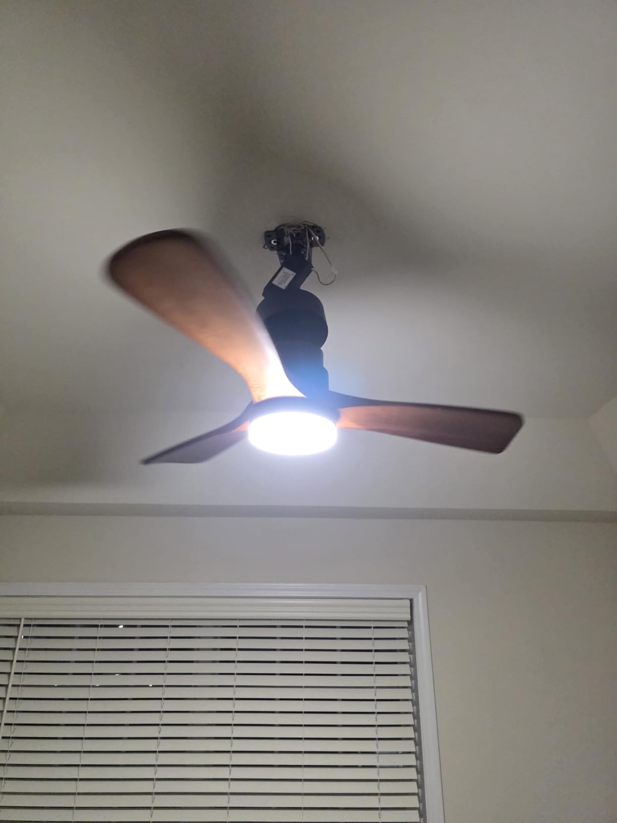 42 Inch Black Ceiling Fans with Lights and Remote,Dimmable LED Light,Quite Reversible DC Motor,Memory Function,Modern Solid Wood Indoor Outdoor Ceiling Fan with Light for Office Patios customer photo 2
