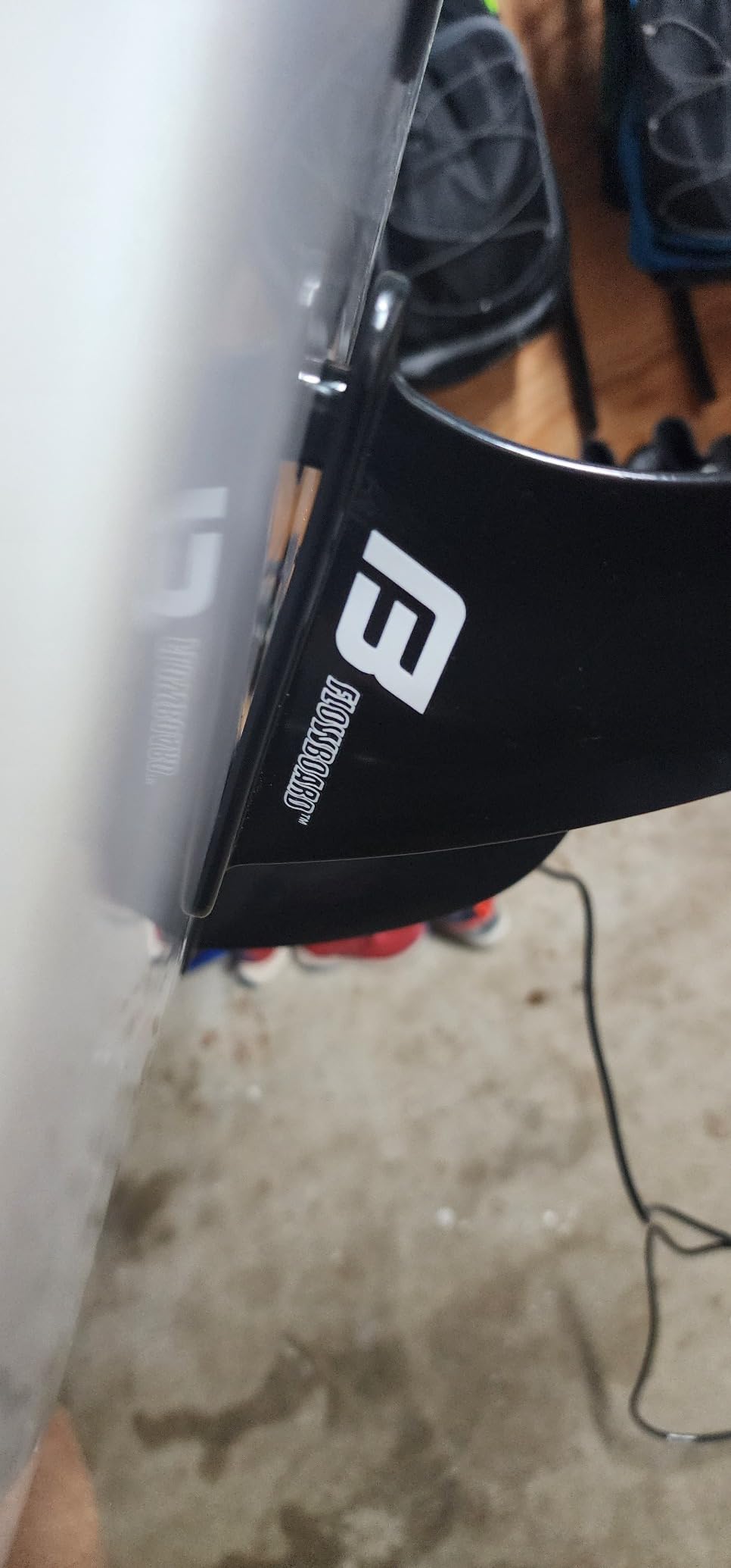 FLOWBOARD Surfboard Softboard Foam - Include (3) Fins 6’ Foot Leash and (2) Wood Stringers Inside Board Availalable in 6' and 7' Short Board and 8' Longboard customer photo 2