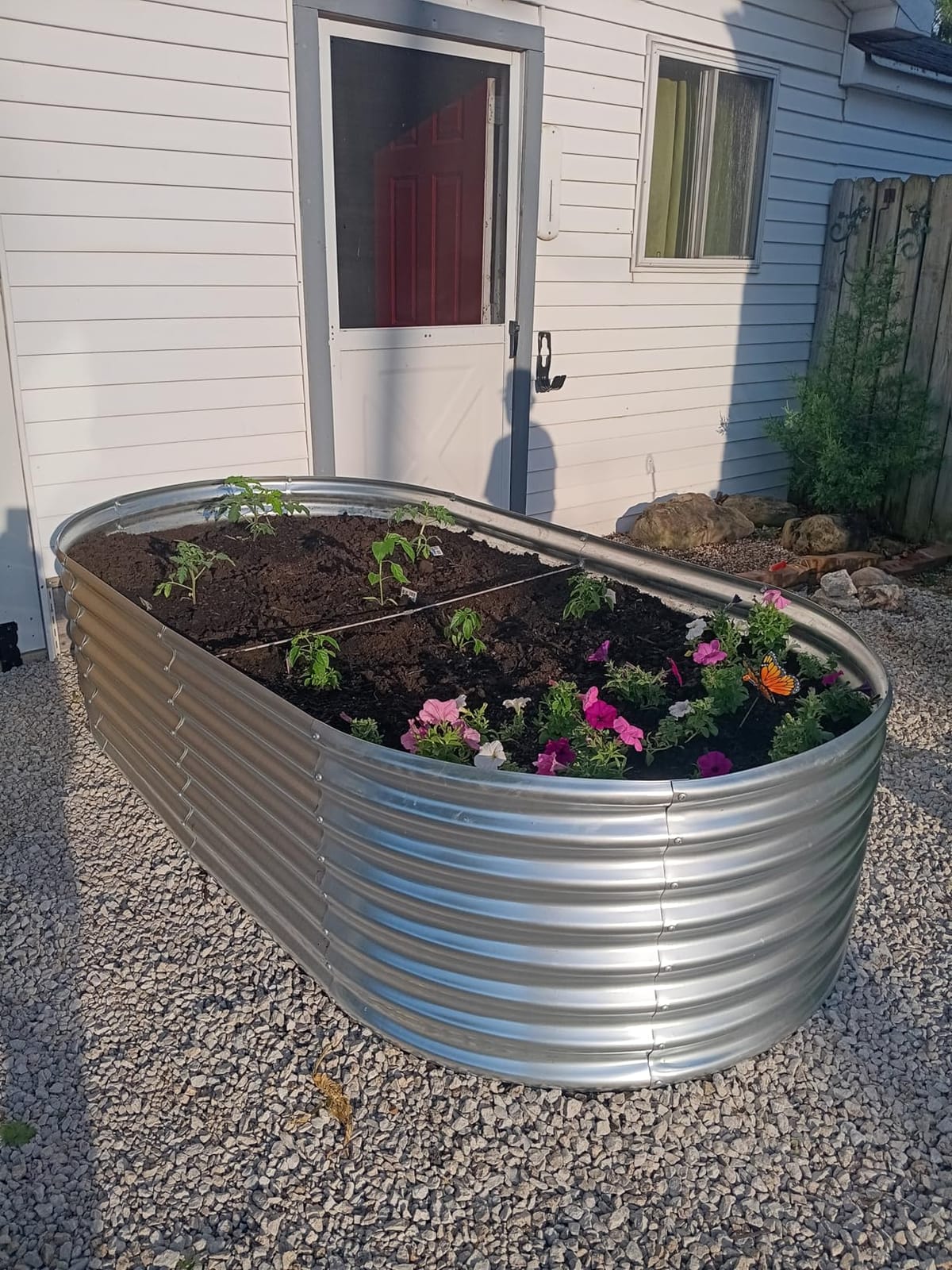Land Guard Galvanized Raised Garden Bed, 8x4x2ft Planter Boxes Outdoor, Oval Larger Metal Planter Boxes for Vegetables, Fruits, Flowers (Silver) customer photo 2