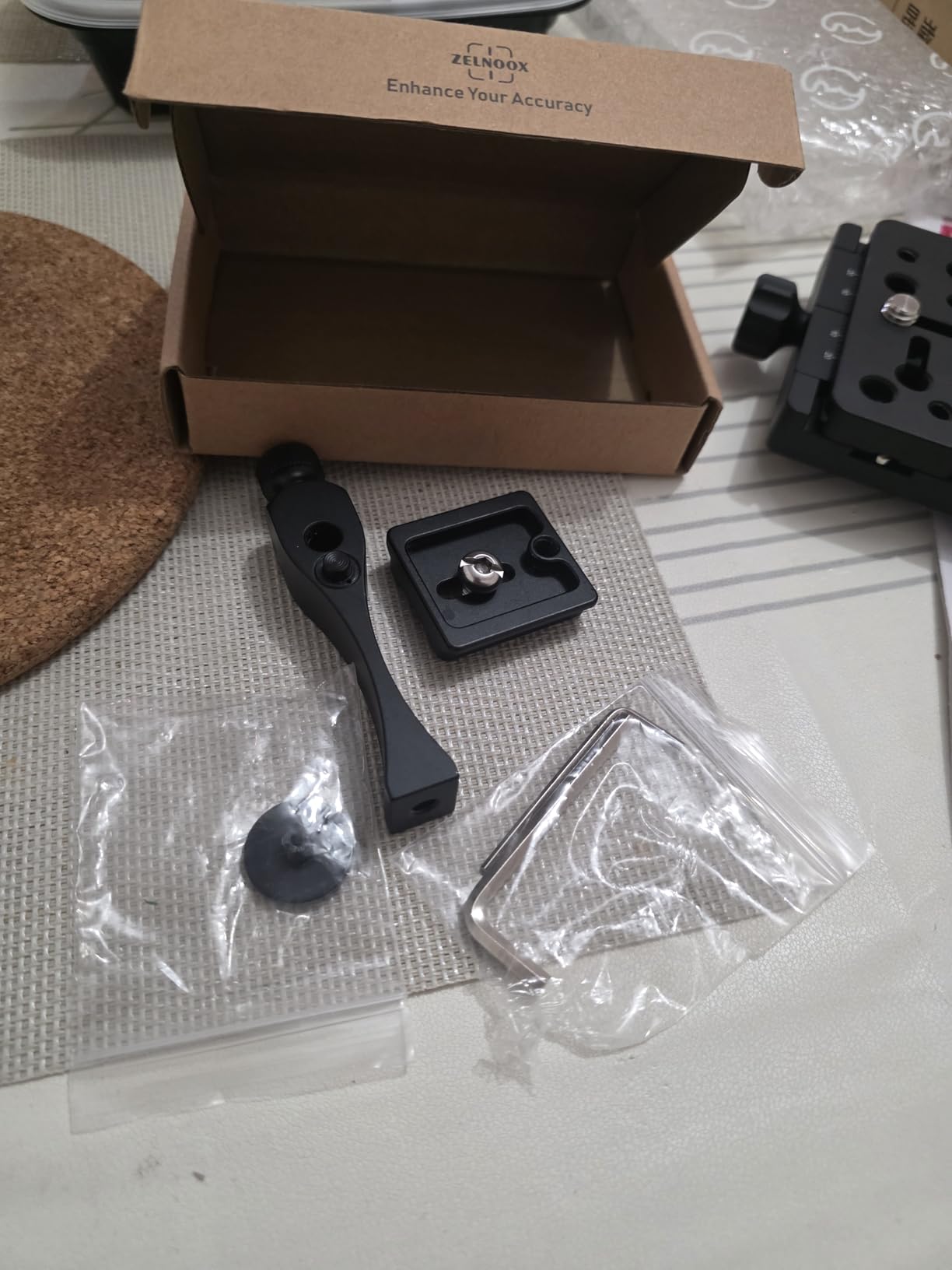 Binocular Tripod Adapter | Quick Release, 1/4