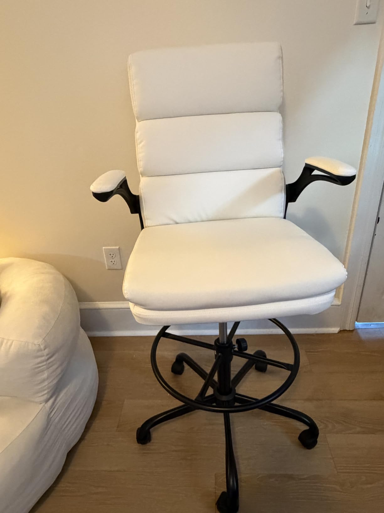 amseatec Tall Drafting Chair for Standing Desk,Executive Office Chair customer photo 1