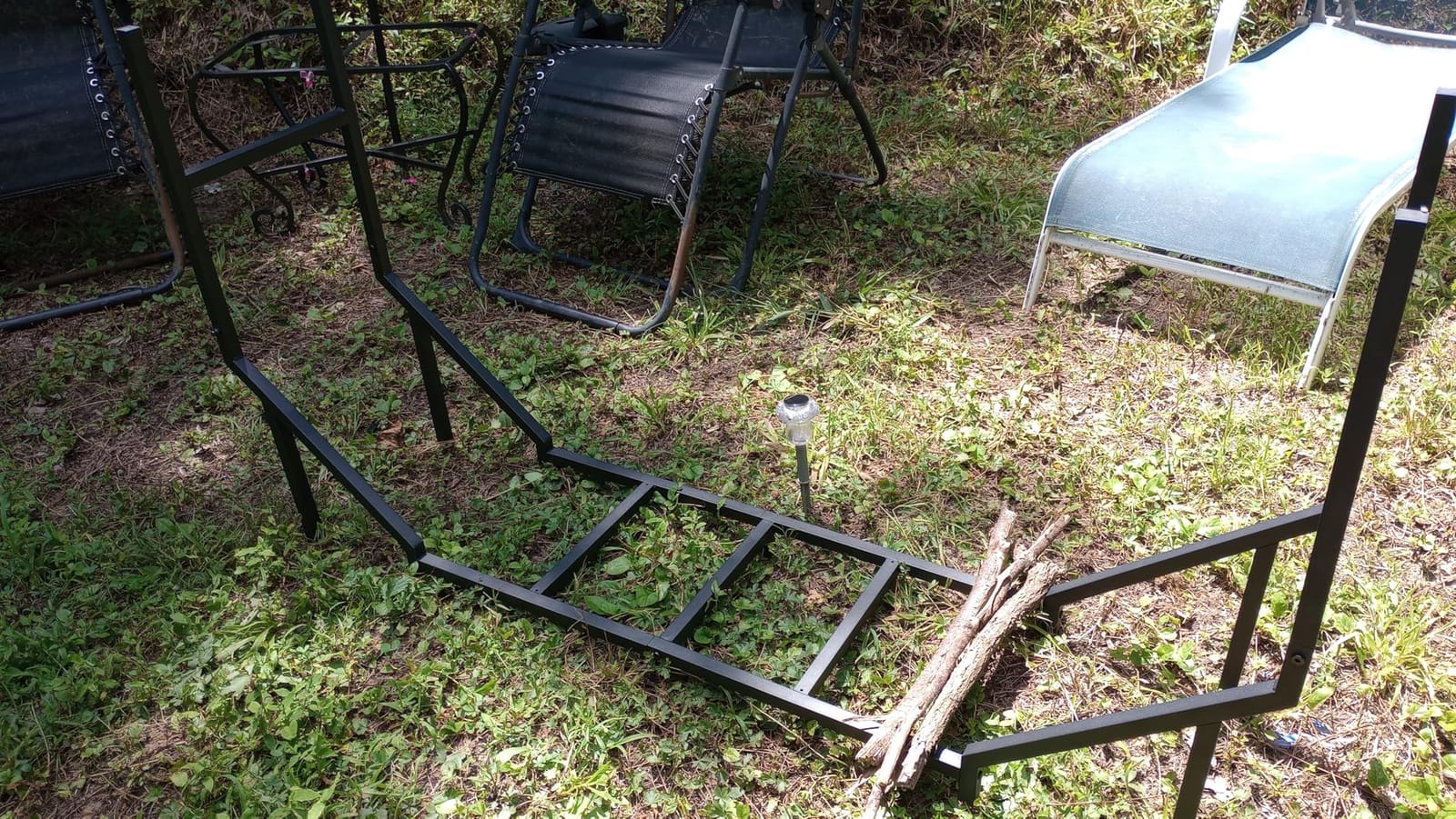 6 ft Firewood Rack Outdoor, Heavy Duty Metal Fire Wood Rack for 880LBS Capacity, 1/4 Cord Log Holder with 12 Support Legs for Patio, Porch and Indoor Fireplace customer photo 2