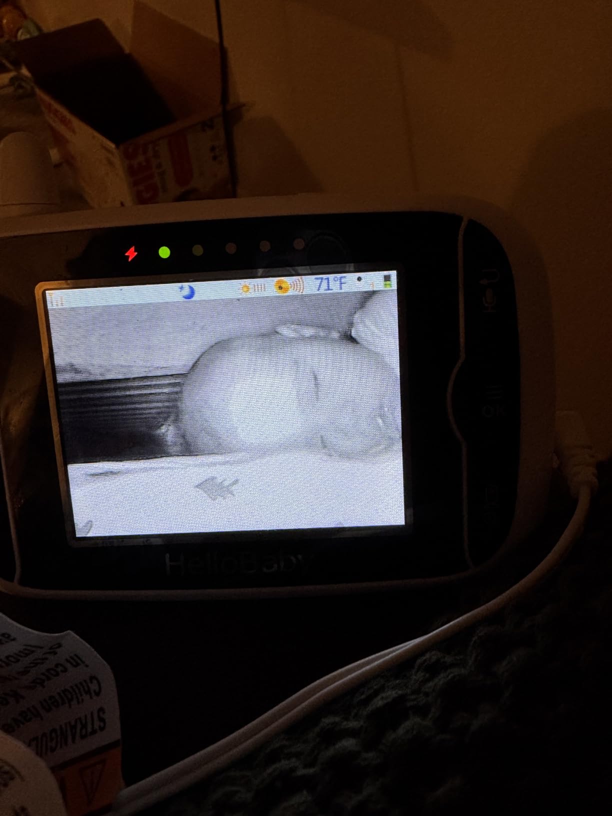 HelloBaby Monitor with 2 Cameras, 2.4'' Portable Travel Screen Baby Monitor No WiFi, 1000ft Long Range Video Baby Monitor, Night Vision, VOX Mode-Power Saving, Baby Safety Camera,for Baby/Pet/Elder customer photo 1