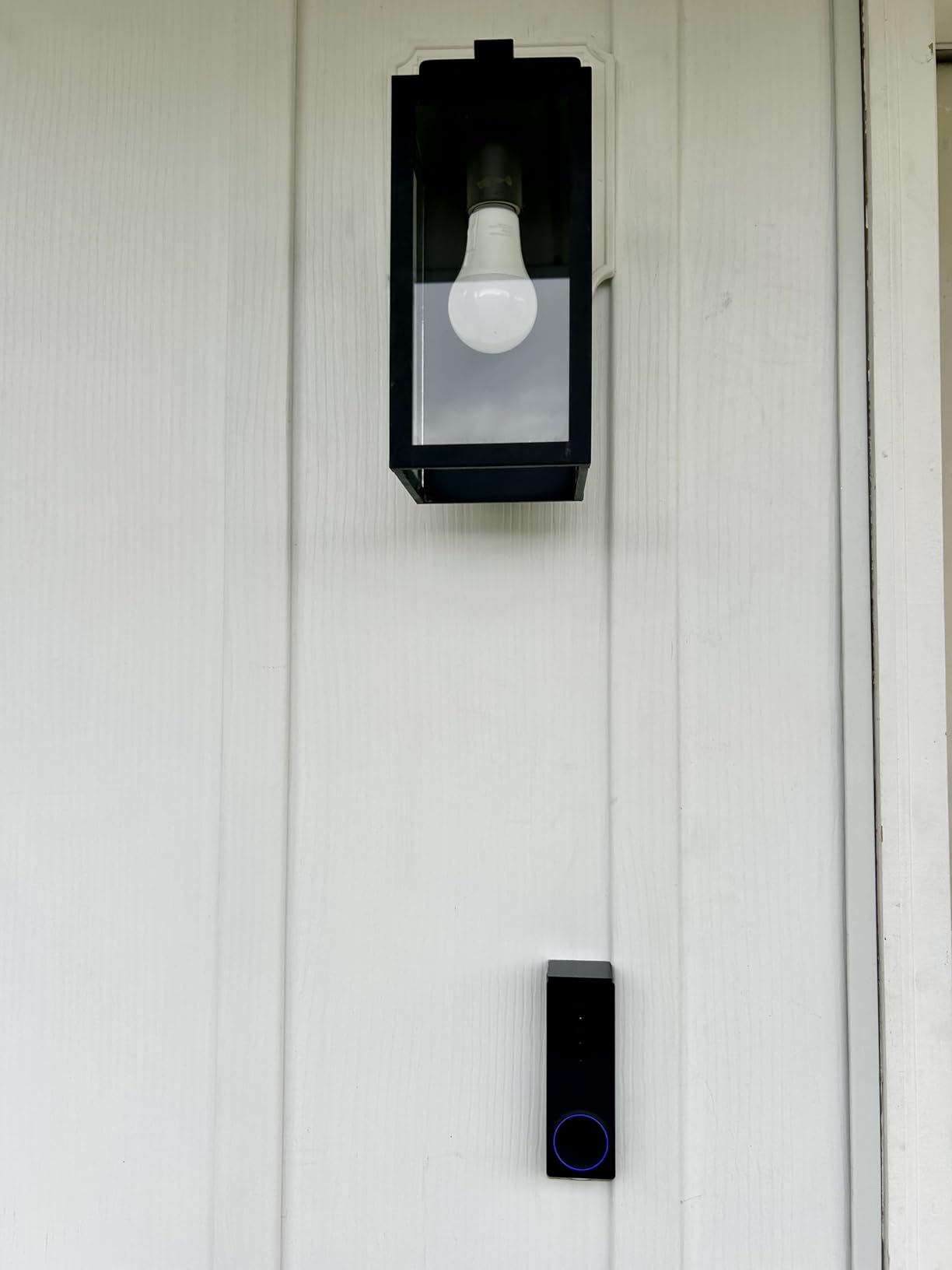 WYZE Wireless Duo Cam Doorbell Camera Video Doorbell w Wi-Fi Chime, 2K HD | Battery Powered Smart Doorbell Camera With Dual Cameras For People & Package. Features 2-Way Audio And Color Night Vision customer photo 2