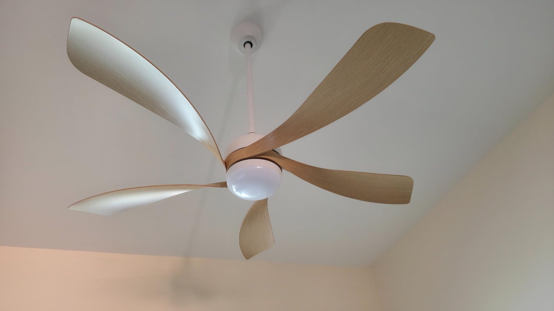 Sofucor 52 Inch Ceiling Fan with Light, 5 ABS Blades customer photo 2