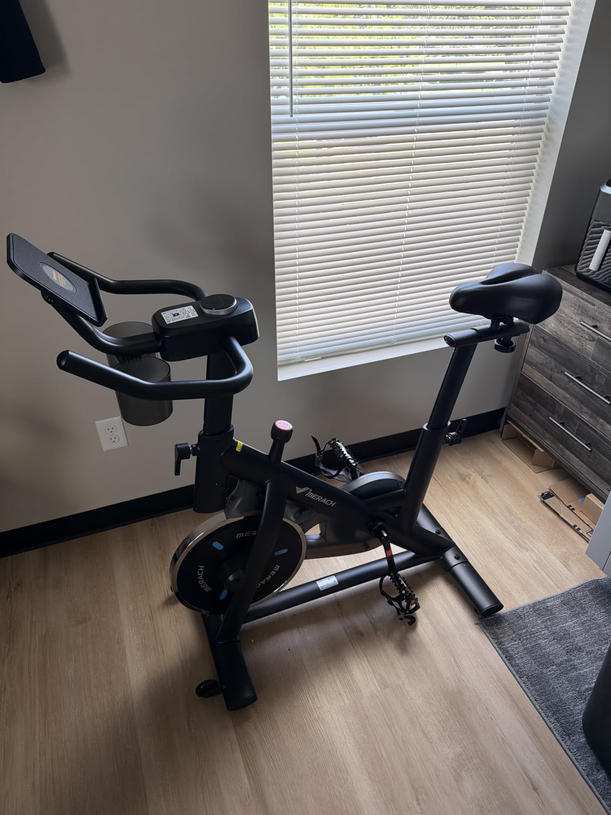 MERACH Exercise Bike, Magnetic Friction Stationary Bike for Home with APP | Low Noise Indoor Cycling Spin Bike with 300lbs Weight Capacity, Adjustable Seat & Handlebars, Fitness Courses for Weight Loss customer photo 1