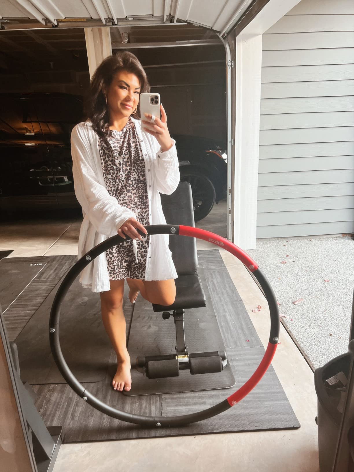 Weighted Hula Hoop Plus Size | 3.2lb Weight, 43in Diameter | Extra Large Hula Hoop for Adults Weight Loss customer photo 2
