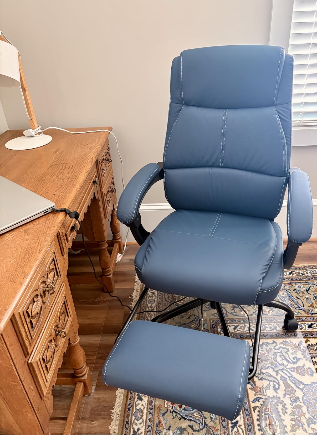 Misolant Big and Tall Office Chair with Footrest, High Back Desk Chair with Linkage Armrest, 90-155° Recline Executive Computer Chairs with Adjustable Height for Home customer photo 1