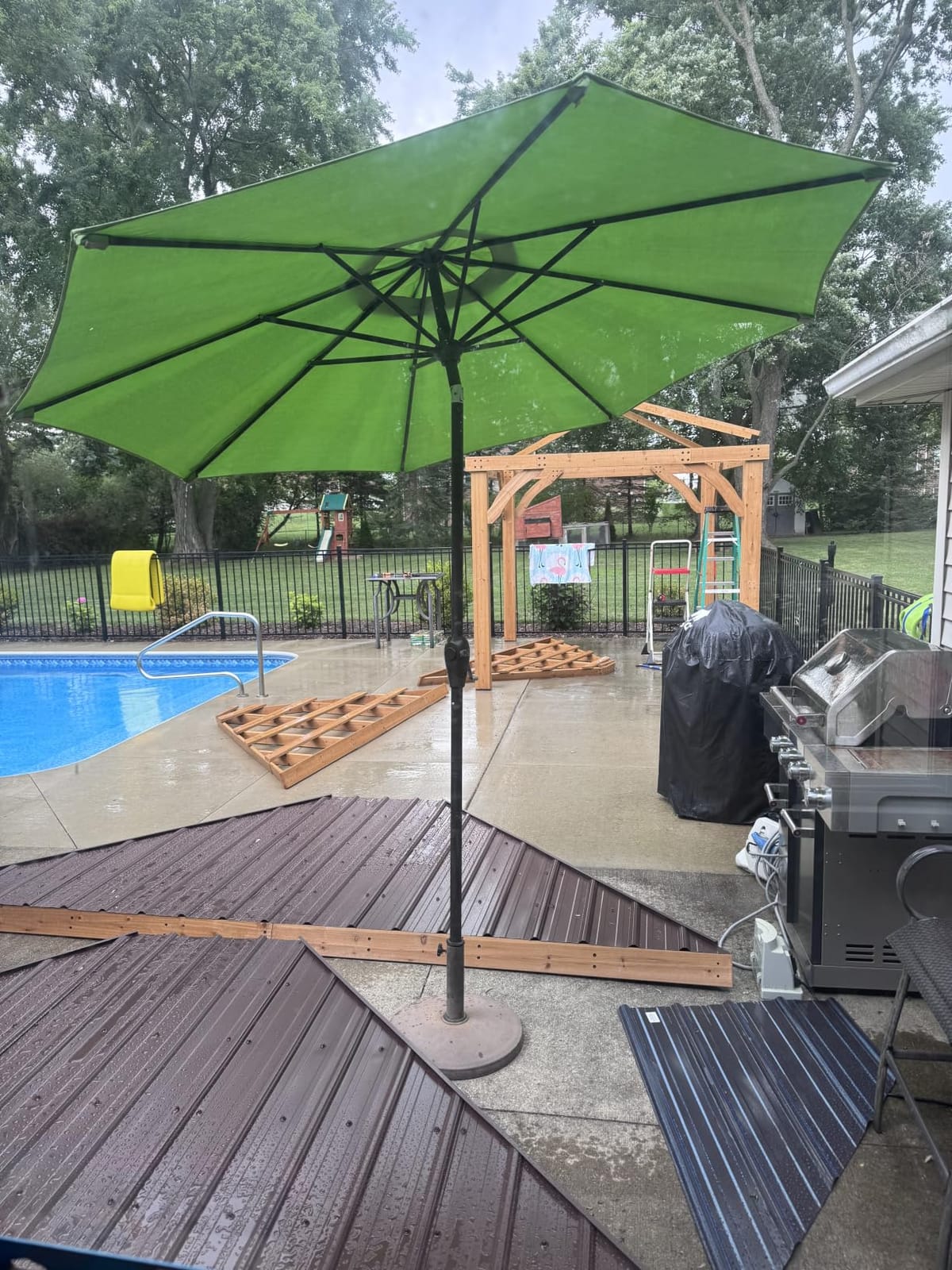 Backyard Discovery Barrington 12' x 12' Cedar Wood Outdoor Gazebo Pavilion with Hardtop Galvanized Steel Hip Roof, Snow Support, Wind Resistance, PowerPort, Shade for Garden, Patio, Deck, Entertaining customer photo 1