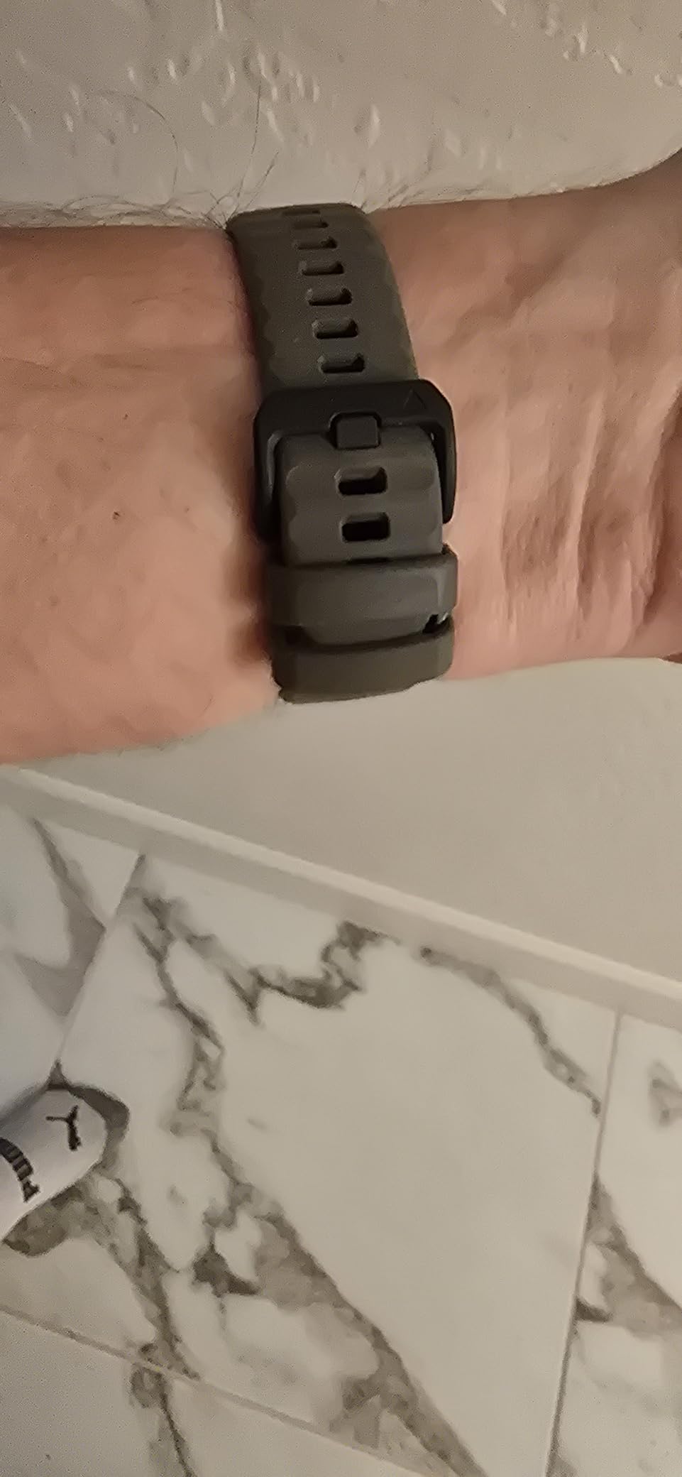 Garmin Instinct® E, Rugged GPS Smartwatch, 45mm, Charcoal customer photo 2