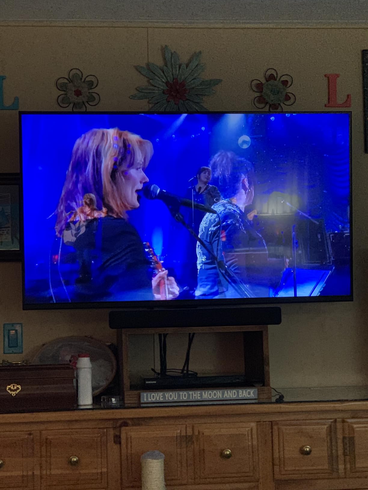 INSIGNIA 55-inch Class F50 Series LED 4K UHD Smart Fire TV with Alexa Voice Remote (NS-55F501NA26) customer photo 1