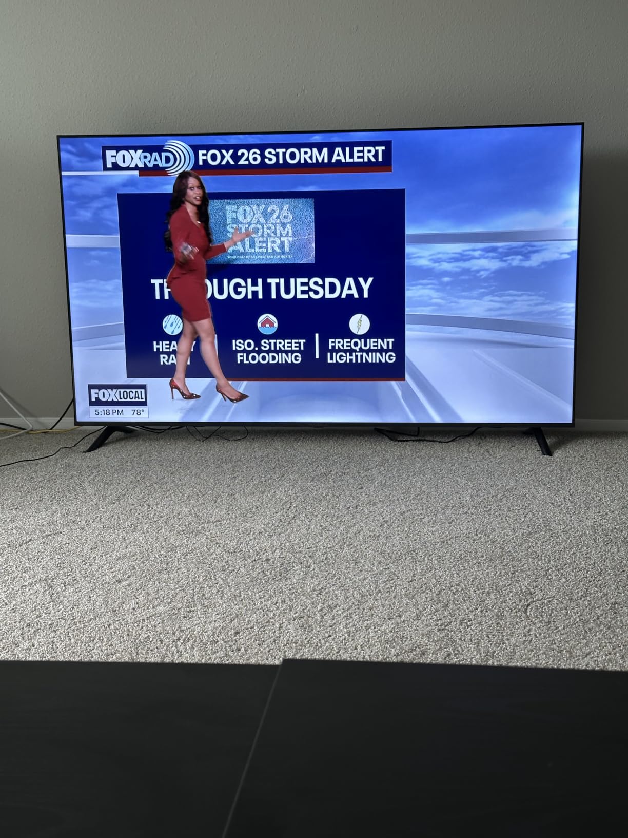 INSIGNIA 55-inch Class F50 Series LED 4K UHD Smart Fire TV with Alexa Voice Remote (NS-55F501NA26) customer photo 2