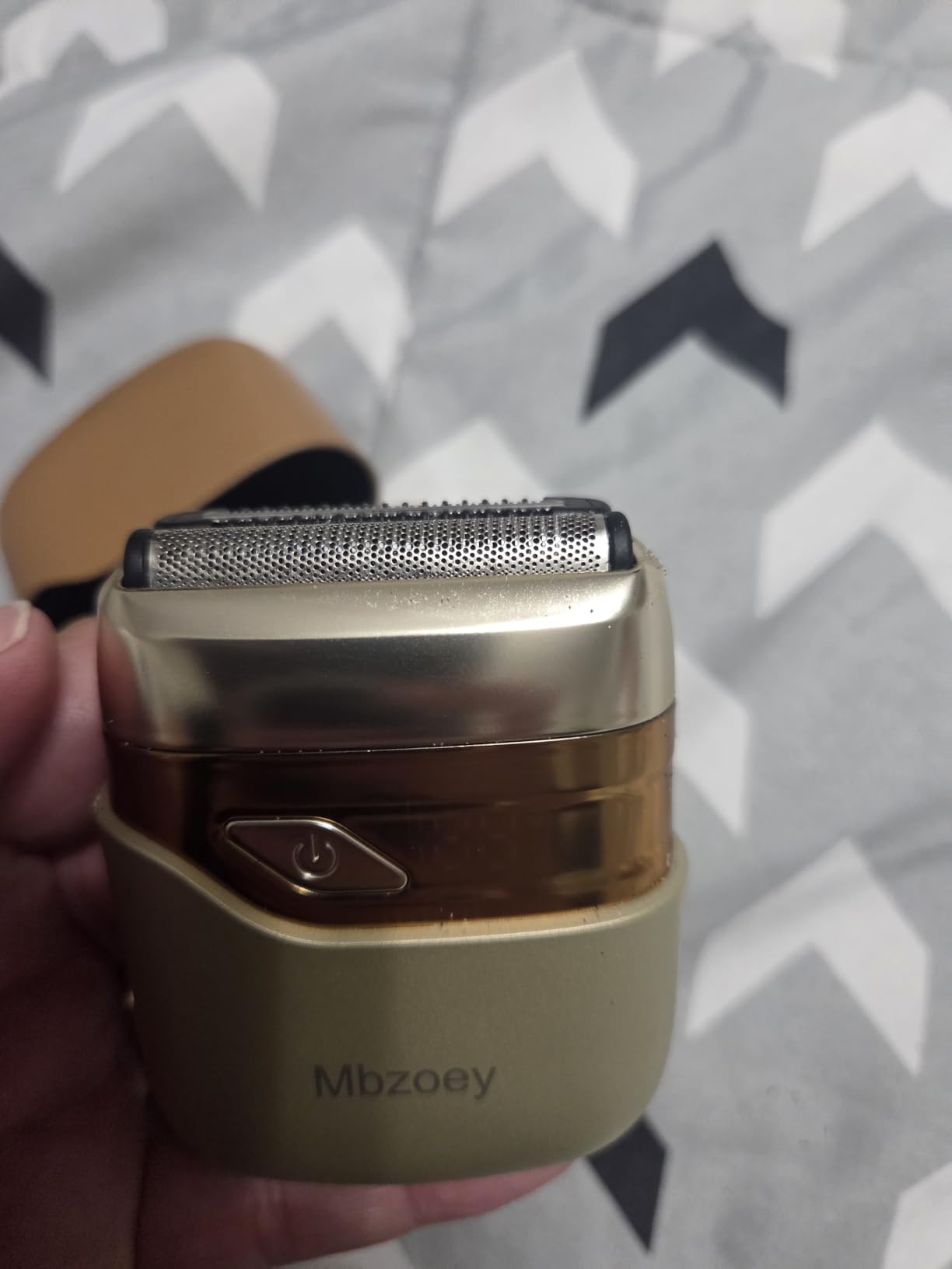 Mbzoey Electric Foil Shavers for Men: IPX7 Waterproof - Magnetic Cover customer photo 1