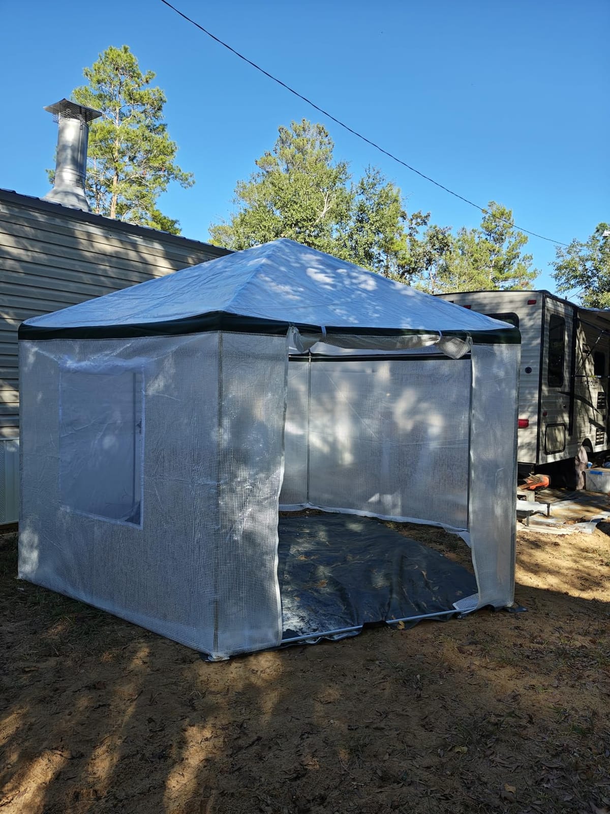 AMERLIFE 13.5x13.5x9 FT Hexagonal Walk-in Greenhouse customer photo 1