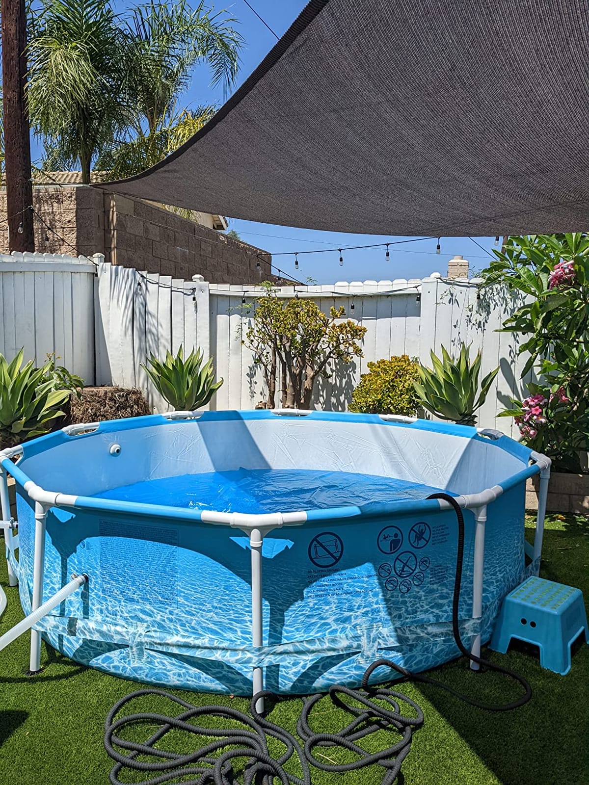 INTEX Beachside Metal Frame 10ft x 30in Round Above Ground Swimming Pool customer photo 2