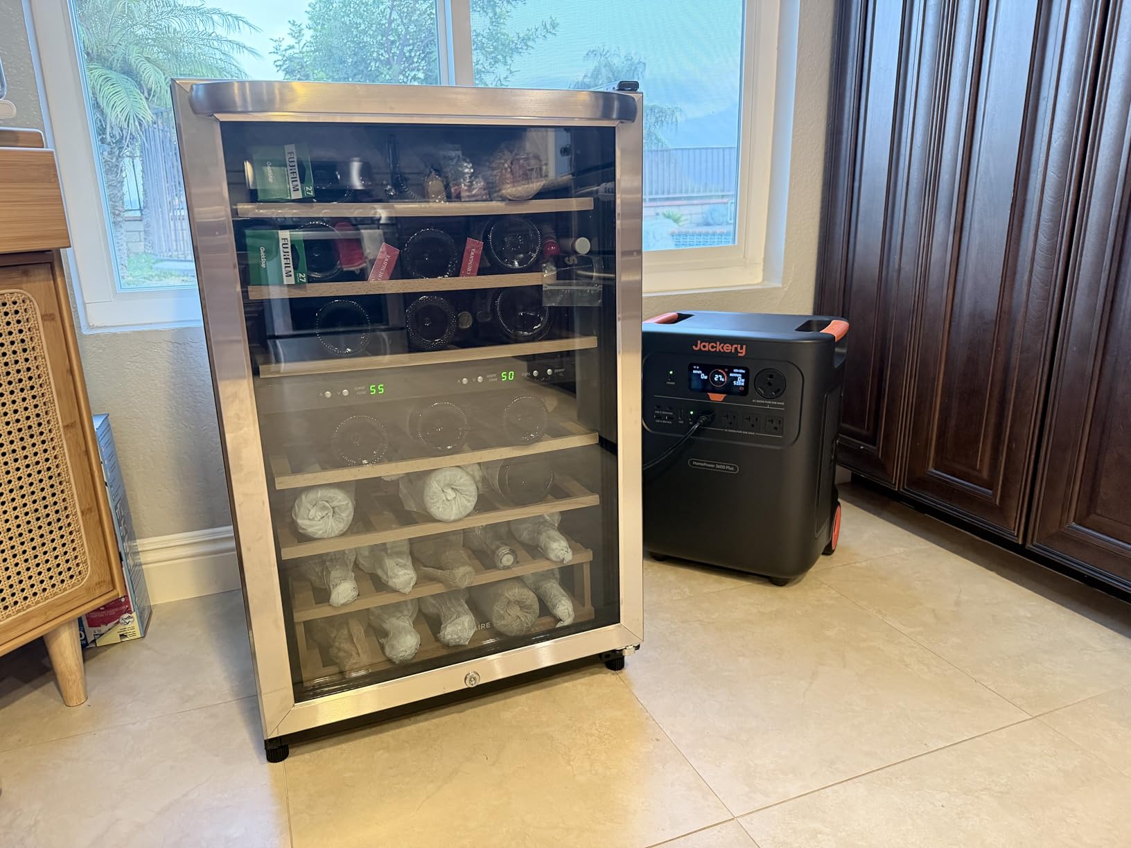 Jackery HomePower 3600 Plus Power Station, 3584Wh, 3600W AC Output customer photo 1