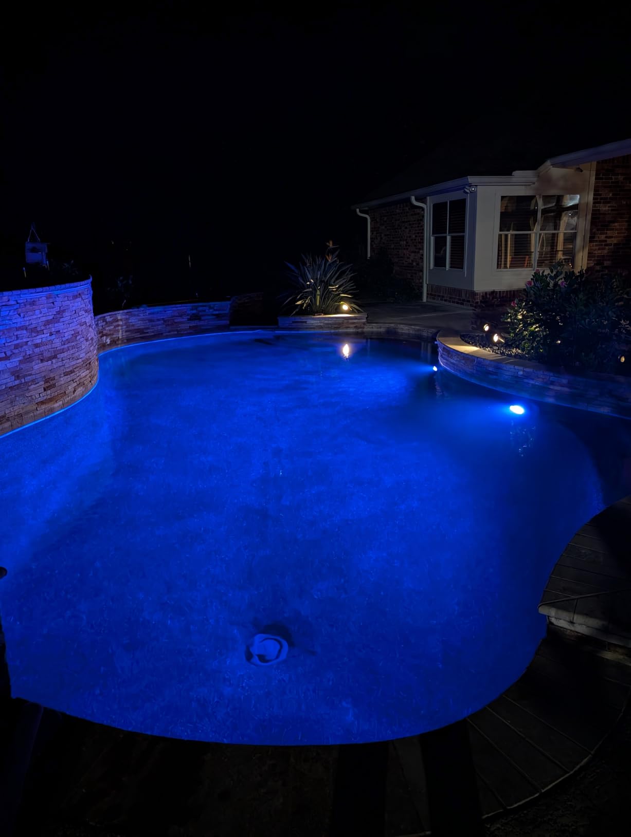 Life-Bulb - 10 Inch Intelli RGBW Color Pool Light for Inground Pool - 120V - 100 Ft Cord - Pool Light Fixture, LED Lights - Replacement for Pentair IntelliBrite 5G - Lifetime Replacement Program customer photo 1