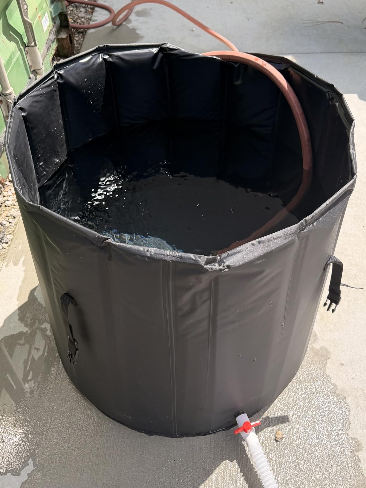 DoCred 2-4 Person Inflatable Hot Tub, 60