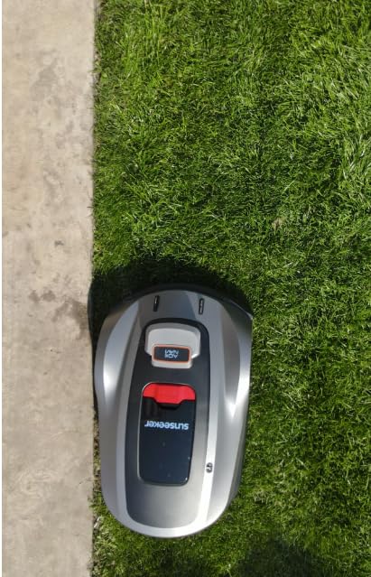 Sunseeker Robot Lawn Mower X7&X7Plus and X5 Garage customer photo 1
