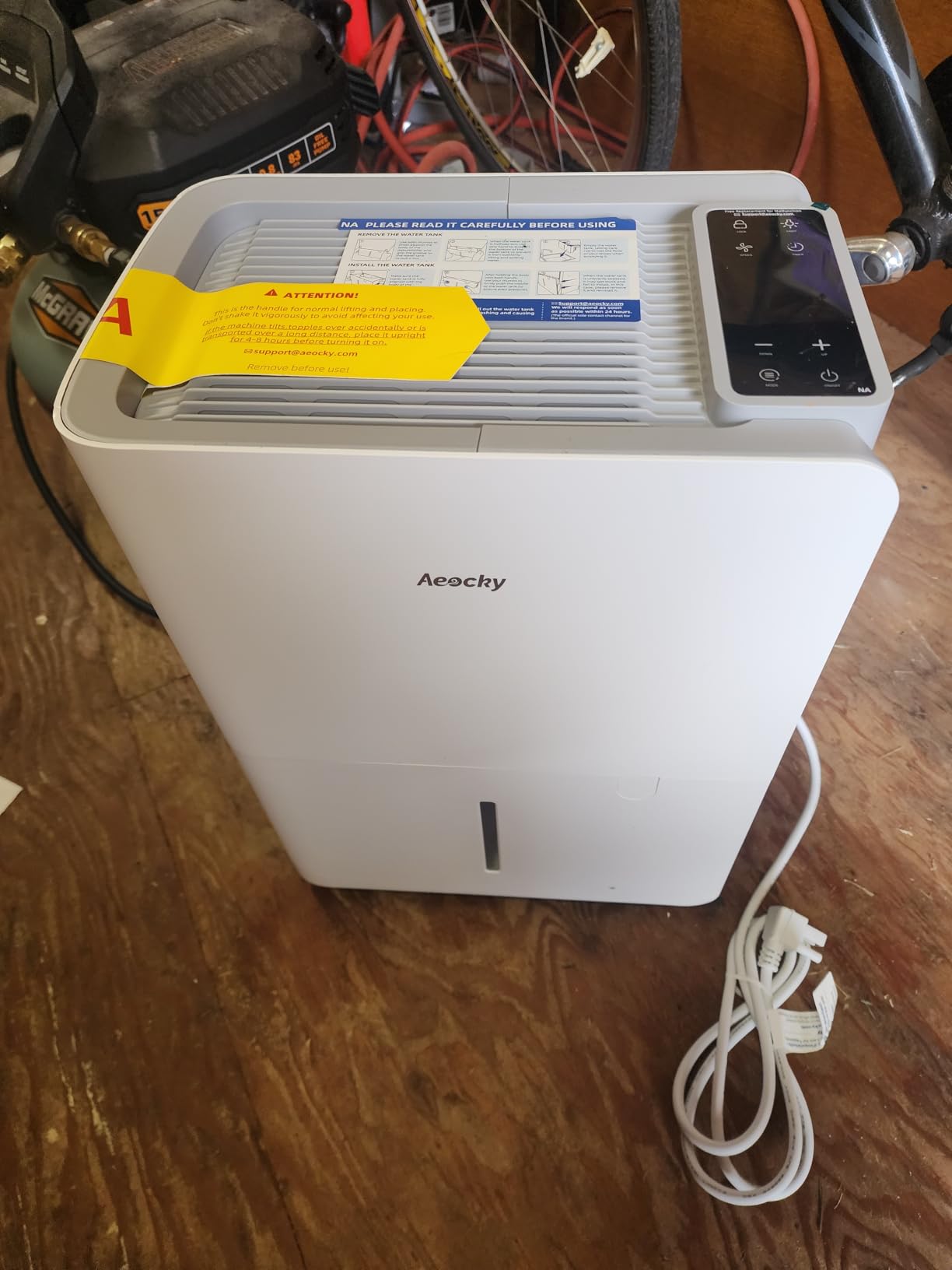 AEOCKY 50 Pint/Day, 3500Sq.Ft Ultra-Quiet 40dB Dehumidifier with Drain Hose customer photo 1