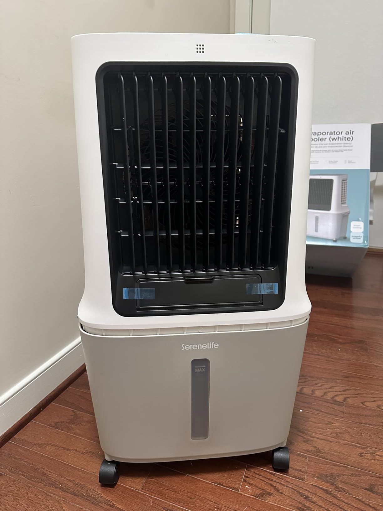 SereneLife Portable Swamp Cooler Air Conditioner - 2500 CFM Airflow, 8 Gallon Water Tank Portable Evaporative Air Cooler for Room & Outdoors, WiFi, Humidifier & Fan Modes, Ice Packs & Remote Included customer photo 1