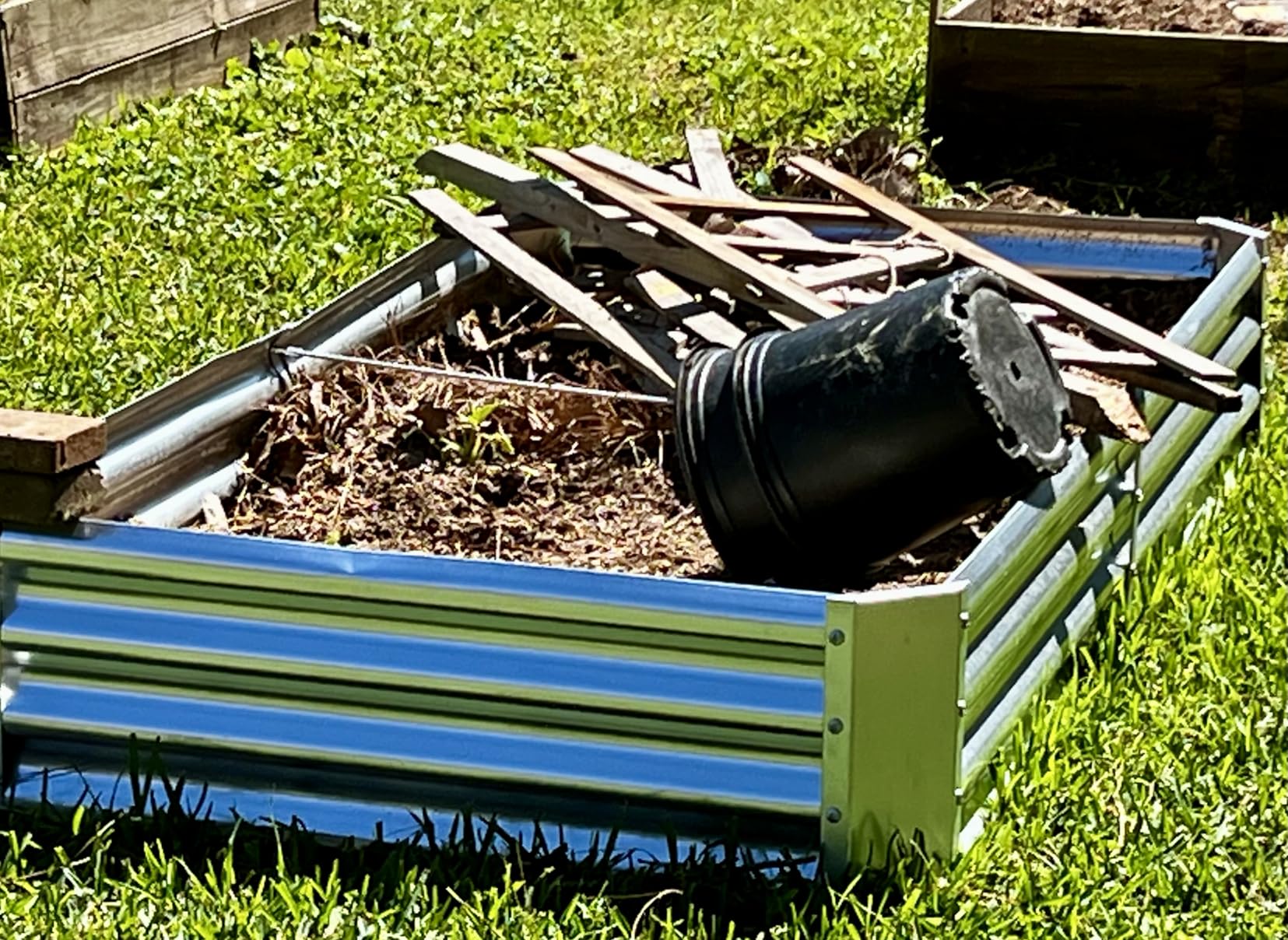 Land Guard 3 Pack 8×4×1ft Galvanized Metal Raised Garden Bed, Metal Planter Kit Box Outdoor for Deep-Rooted Vegetables, Flowers, Green and Herbs, Silver customer photo 2