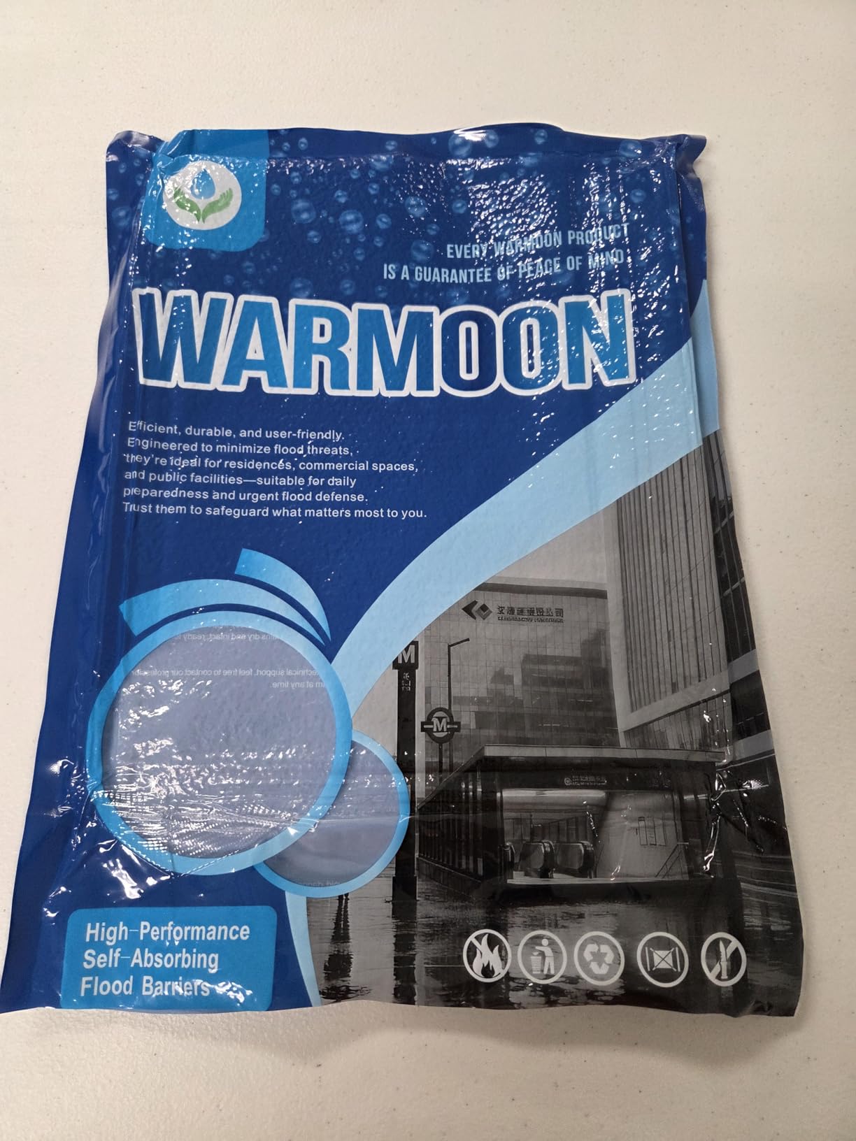 Warmoon Self-Absorbing Flood Barriers (8/10/12ft) - Sandless Water Activated Bags, Reusable Flood Protection for Home & Commercial Use (8ft (1-Pack)) customer photo 1