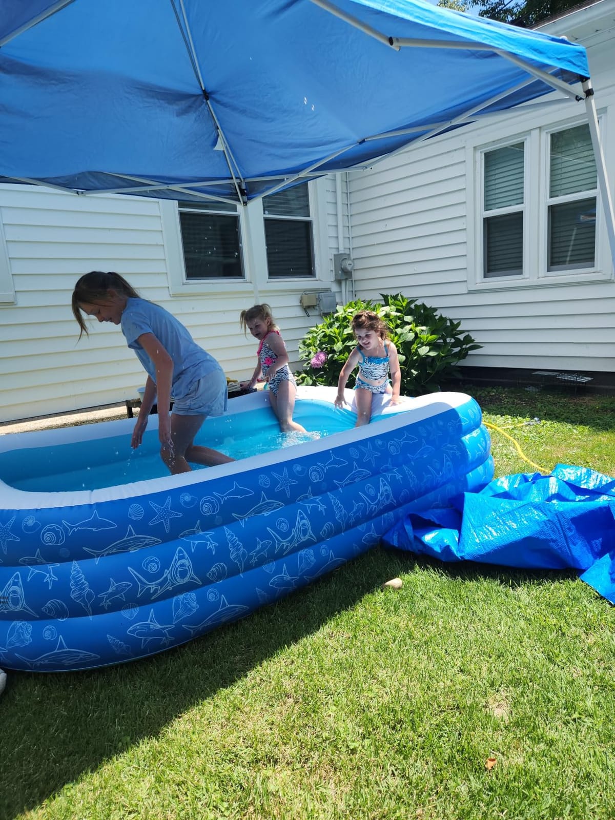 Inflatable Swimming Pool for Kids and Adults- 118